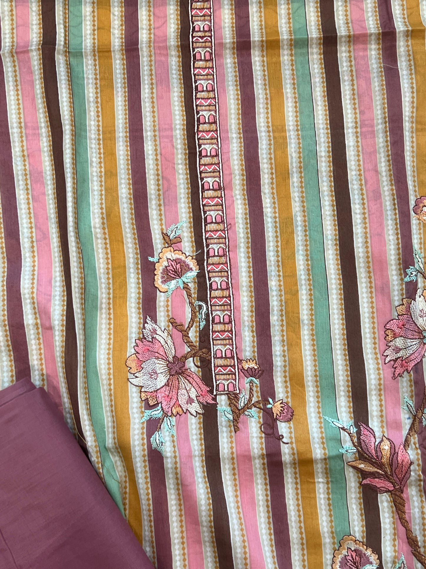 KASMIRI LAWN COTTON EMBROIDERY3302