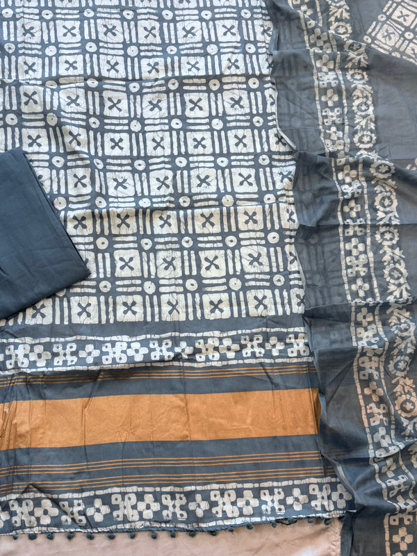 BATIK PURE COTTON SUIT 8 Q