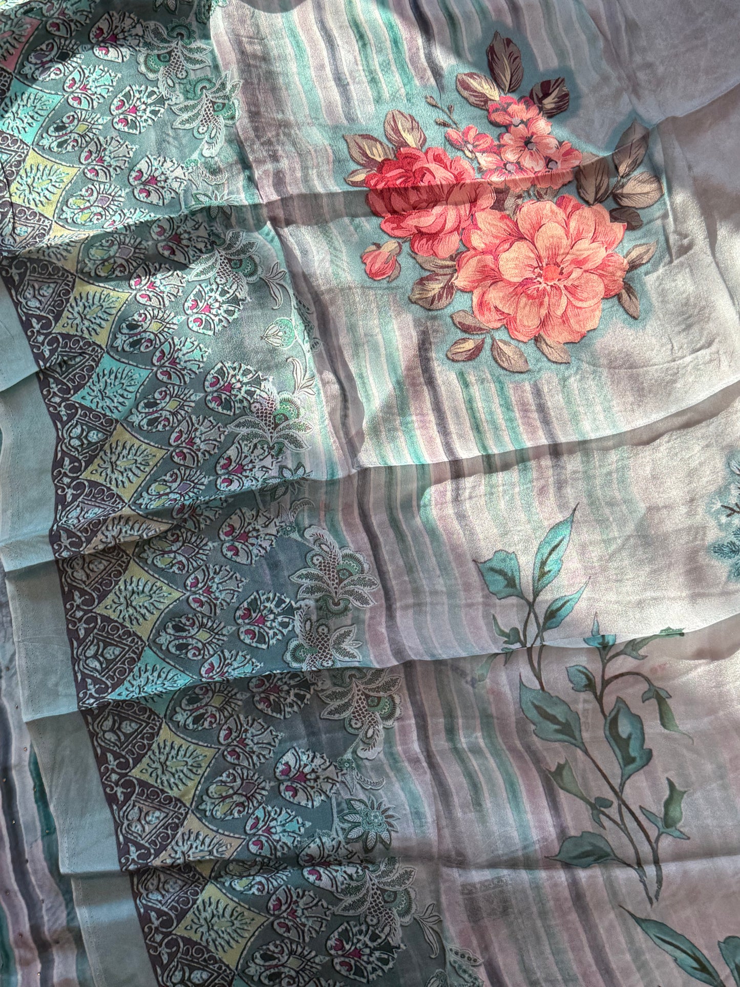 MAKHMAL PURE CREPE EMBROIDERY SUIT 5Q