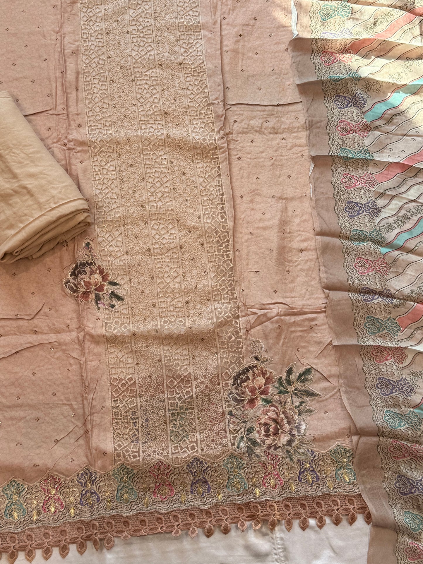 MAKHMAL PURE CREPE EMBROIDERY SUIT 8 Q