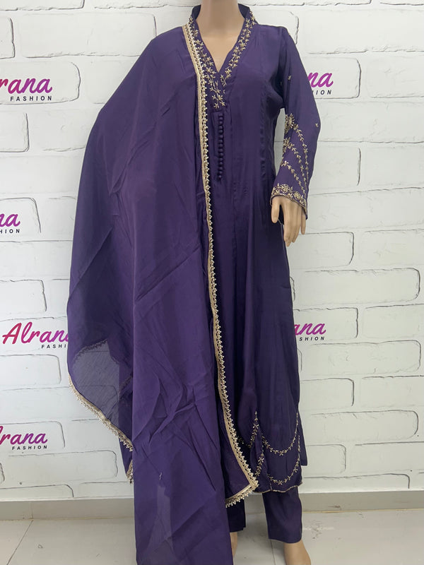 MUL CHANDERI HANDWORK FROCK 8001 Q