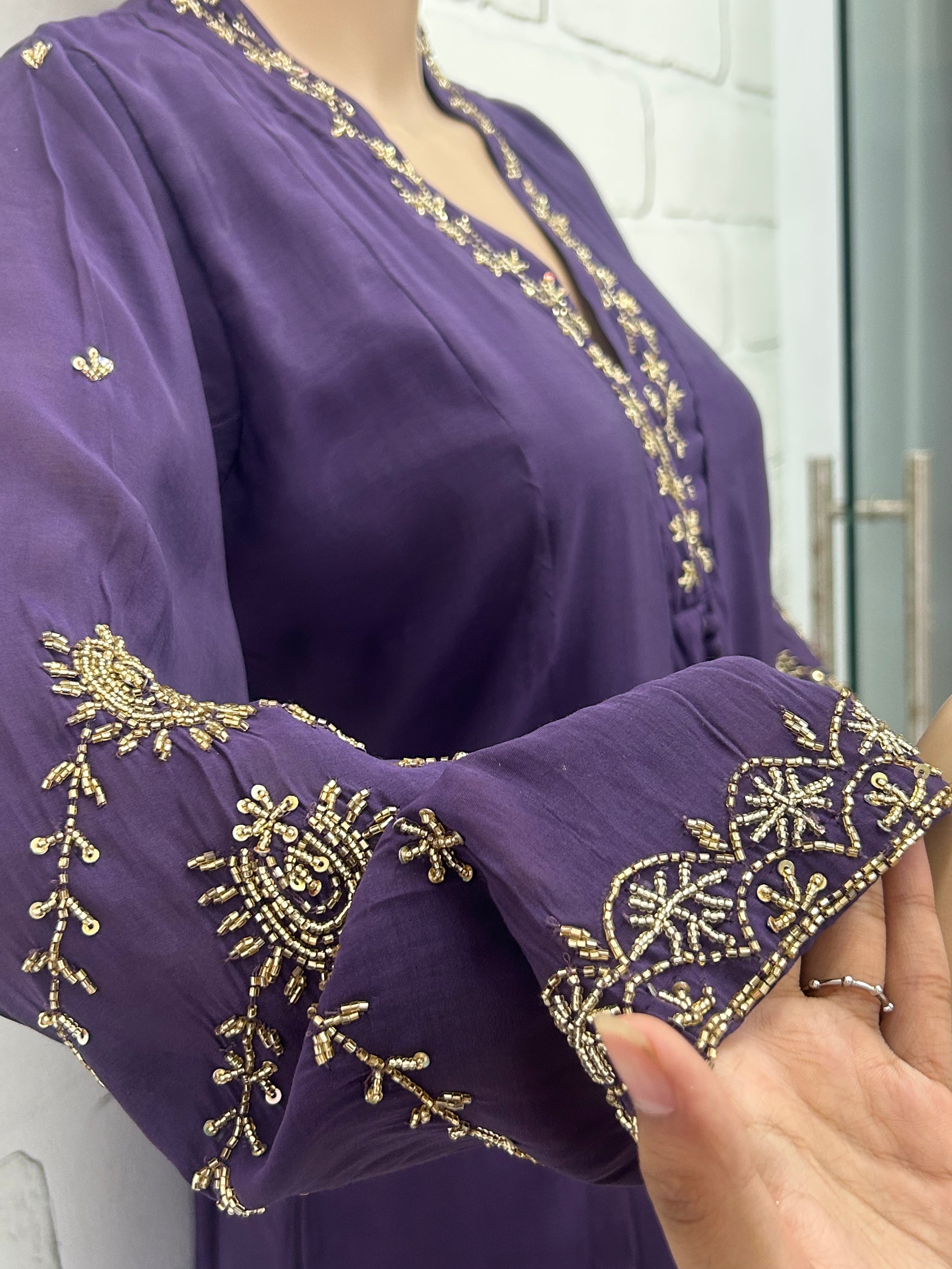 MUL CHANDERI HANDWORK FROCK 8001 Q