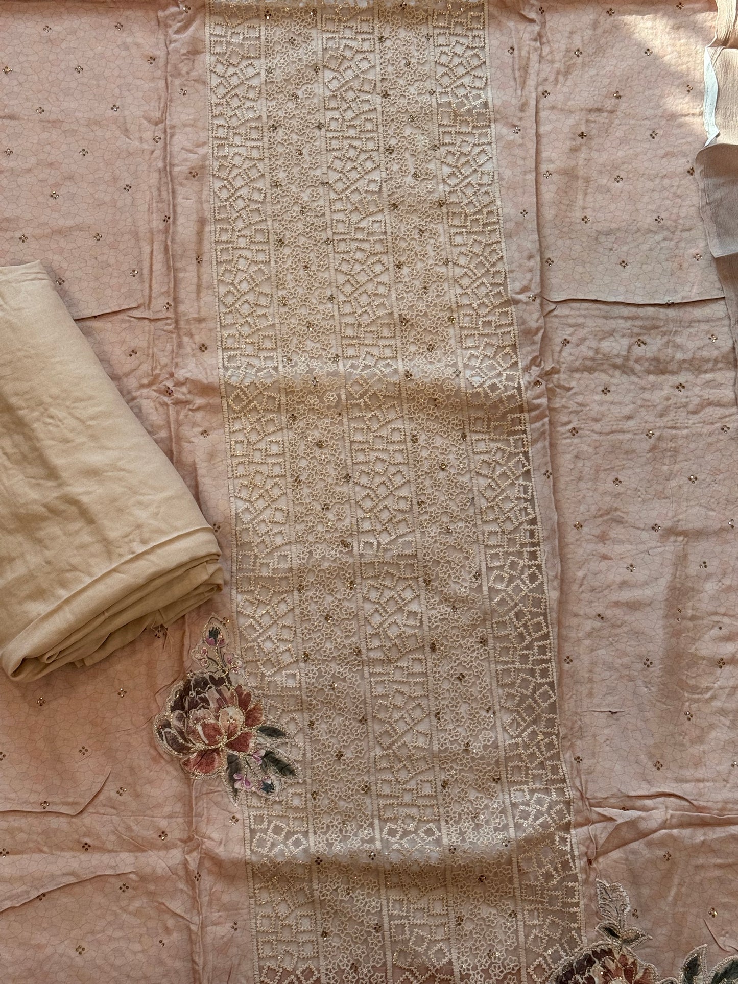 MAKHMAL PURE CREPE EMBROIDERY SUIT 8 Q