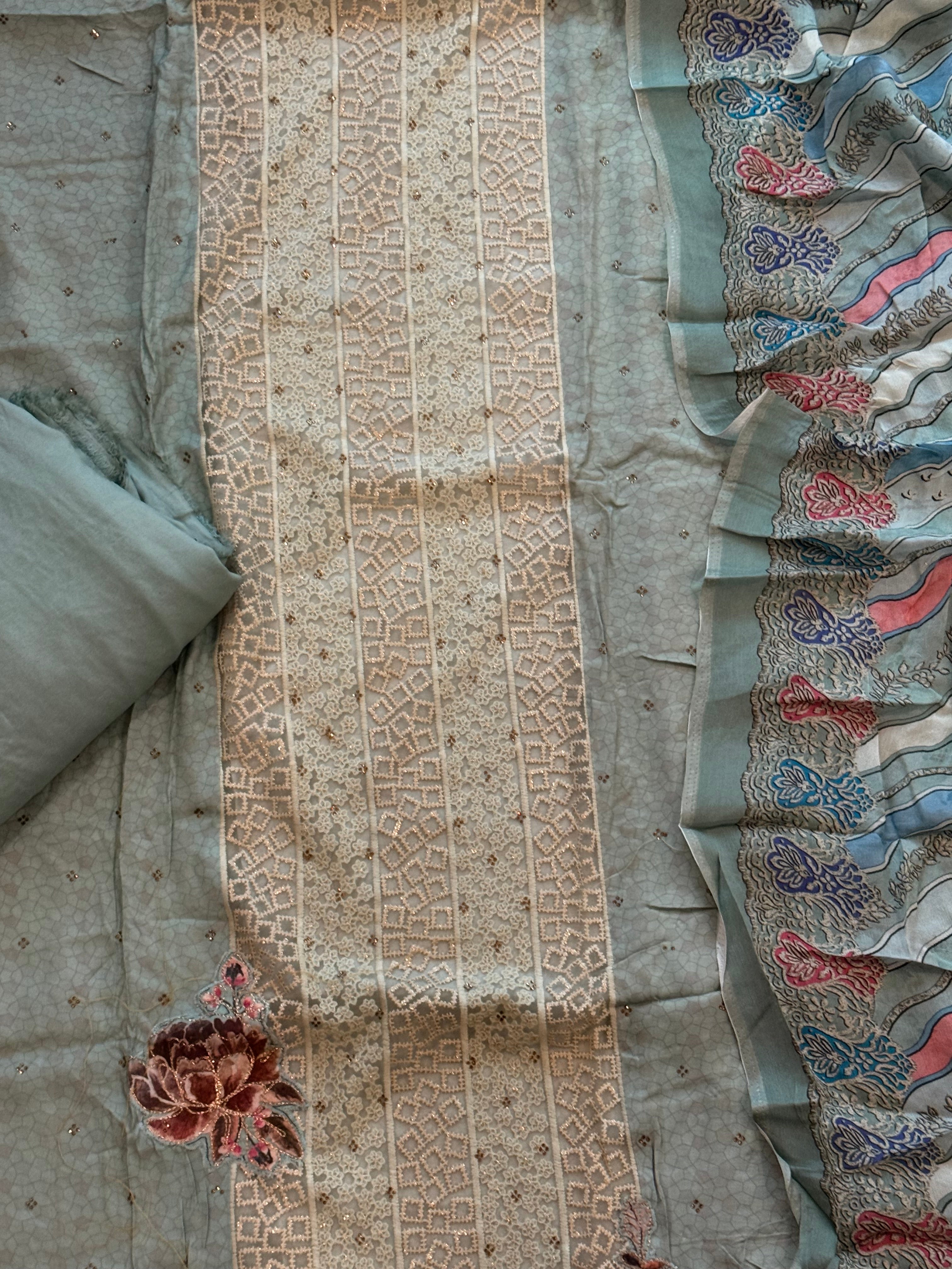 MAKHMAL PURE CREPE EMBROIDERY SUIT 9 Q