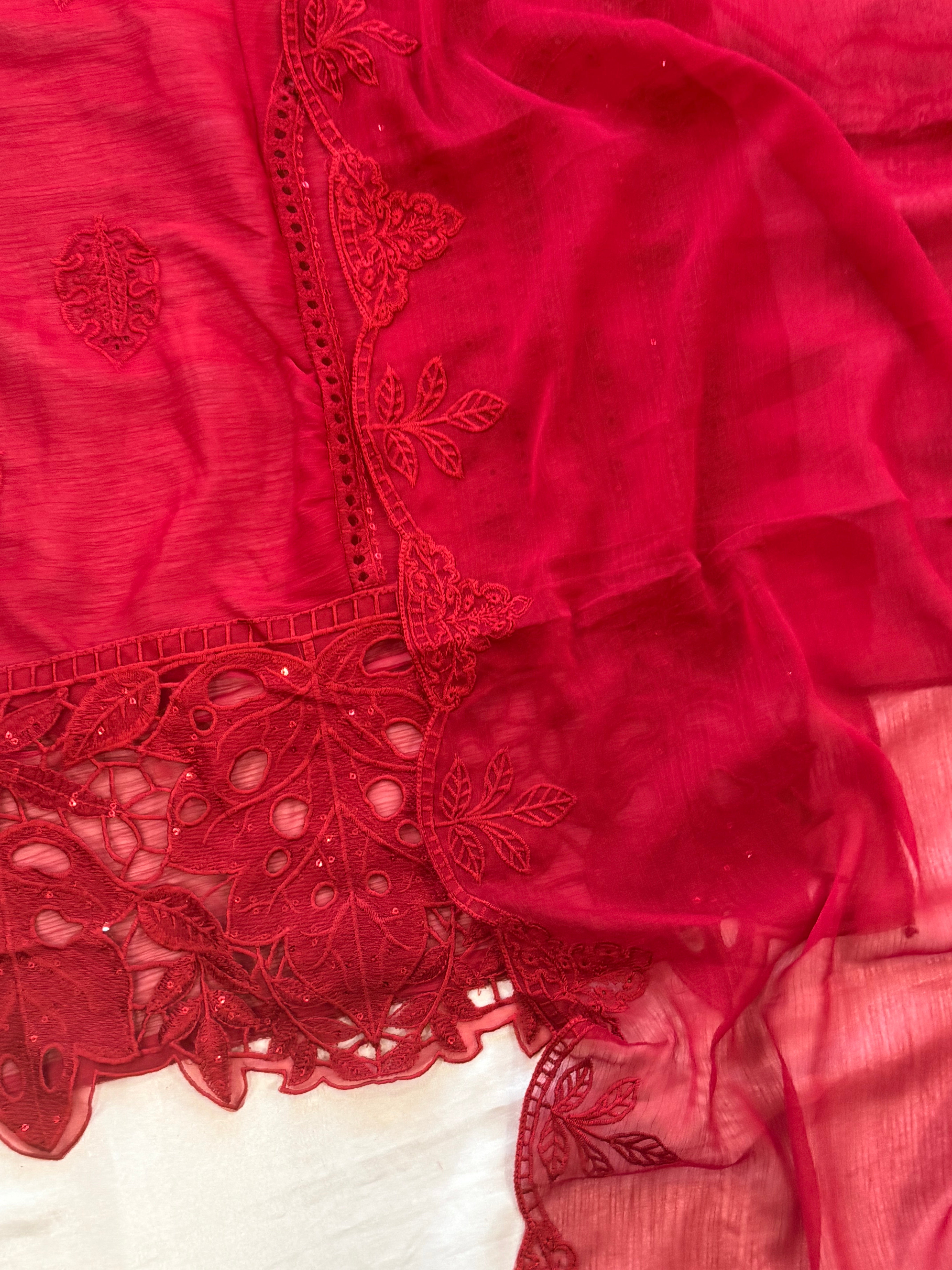 MAROON NOOR-E-CHIFFON EMBROIDERY SUIT Q