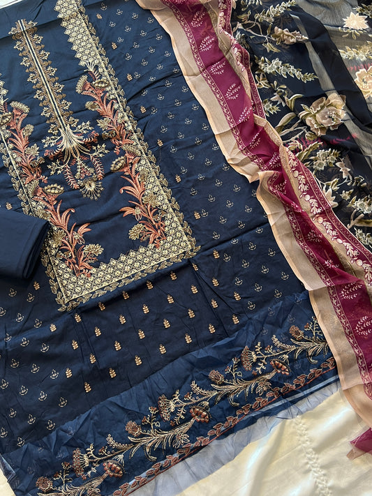 BLUE COTTON EMBROIDERY PATCH SUIT 3374