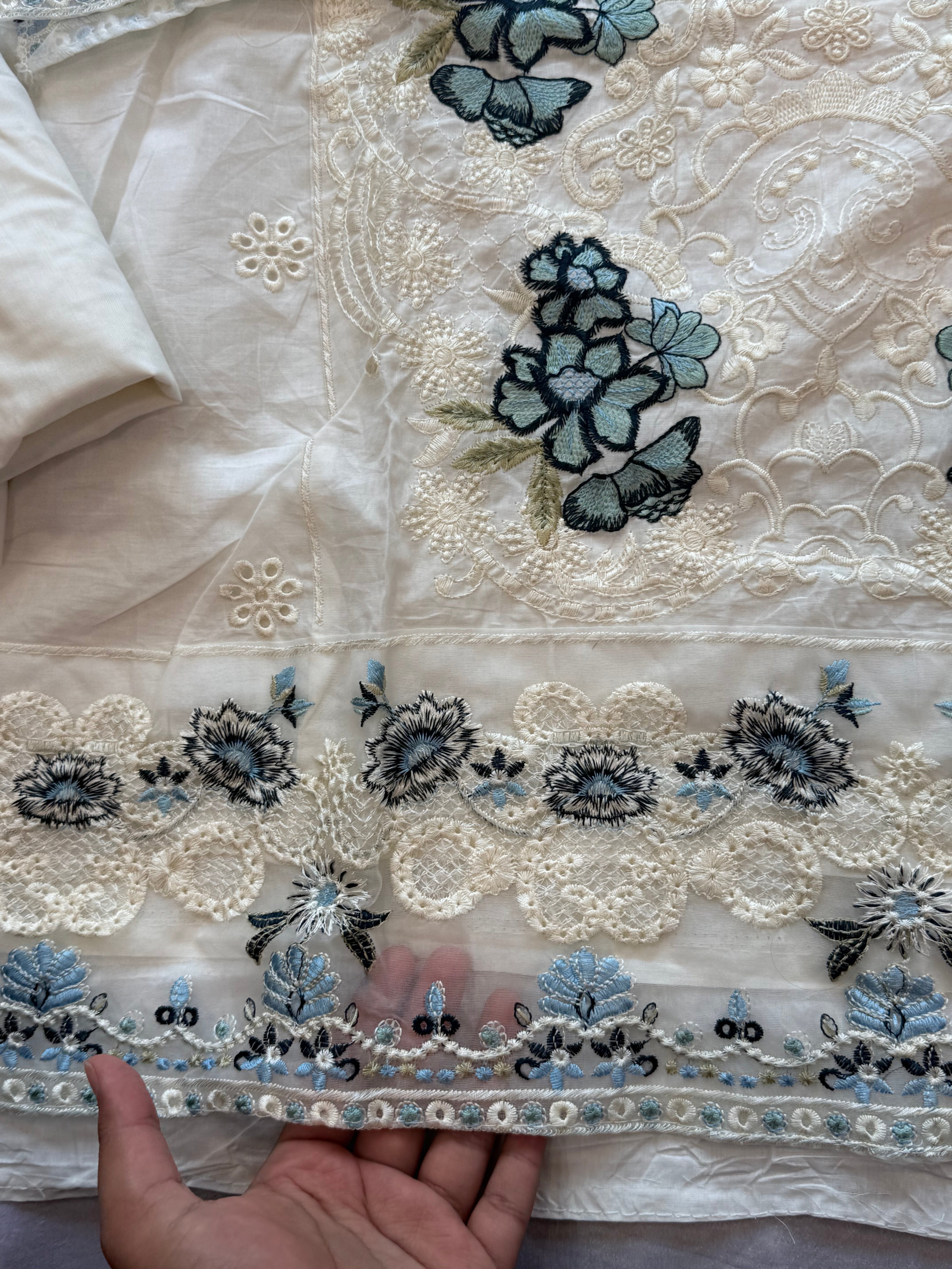 LAWN COTTON EMBROIDERY SUIT 3905B