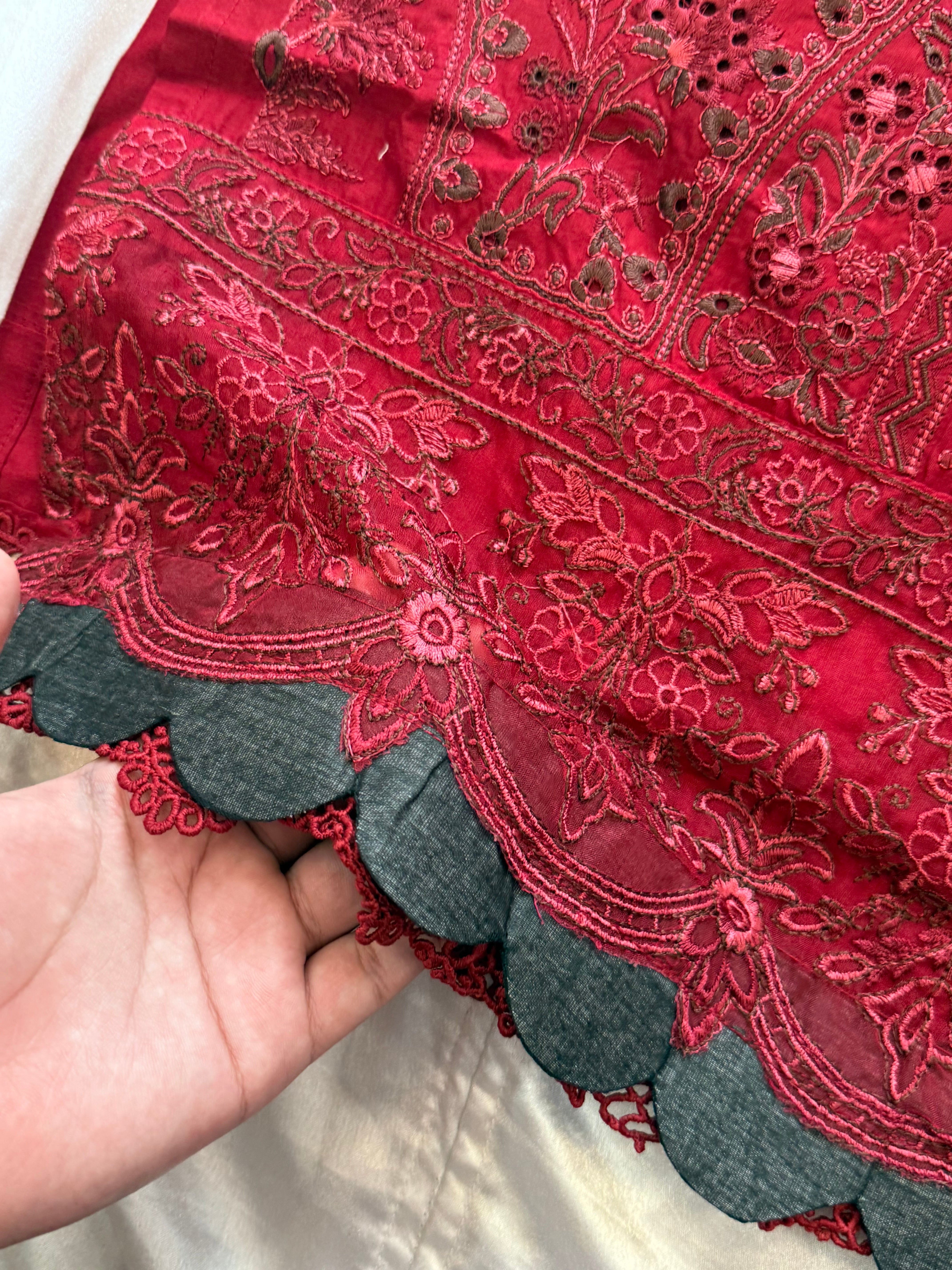 HANIA MAROON READYMADE SUIT