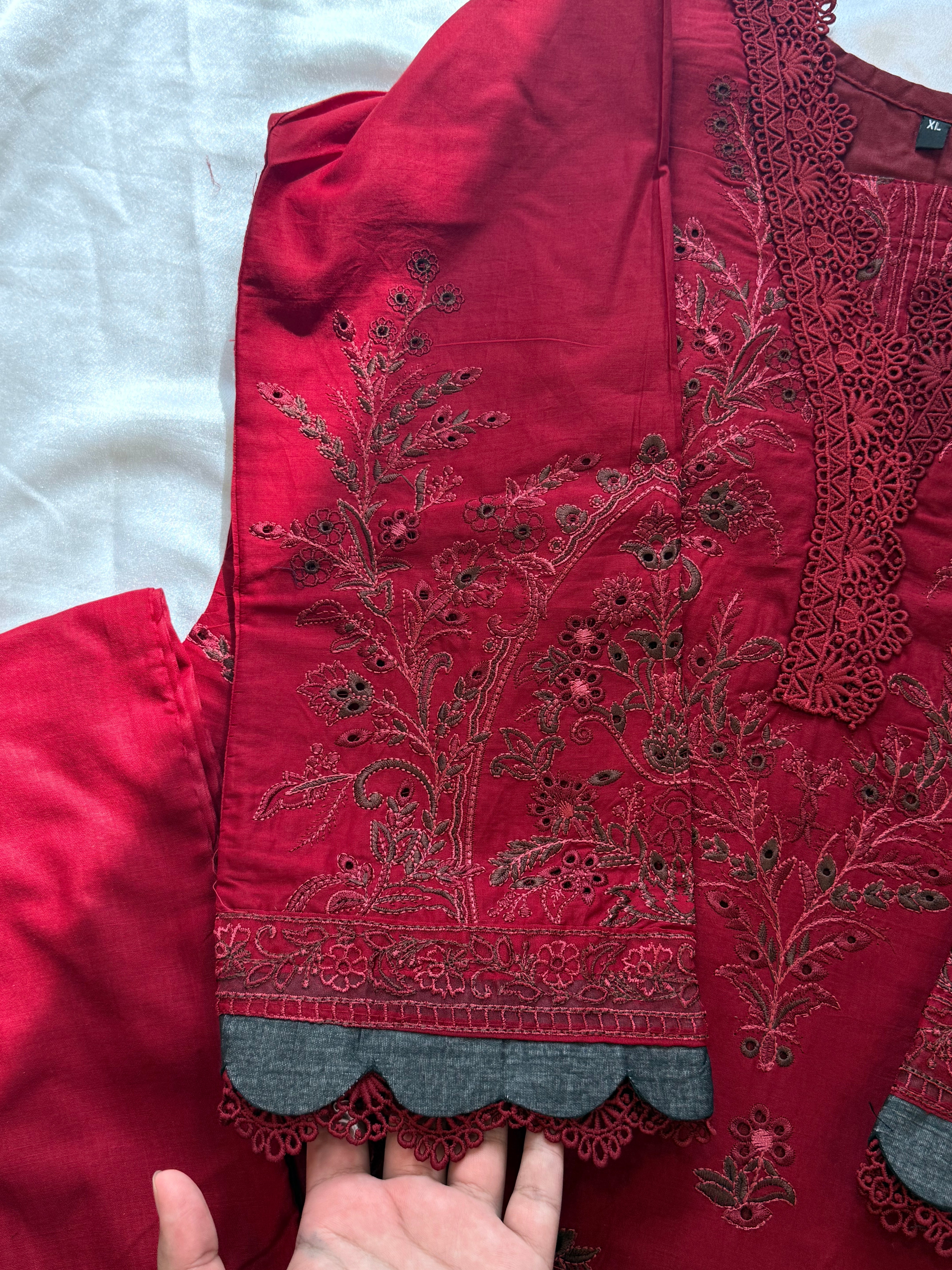 HANIA MAROON READYMADE SUIT