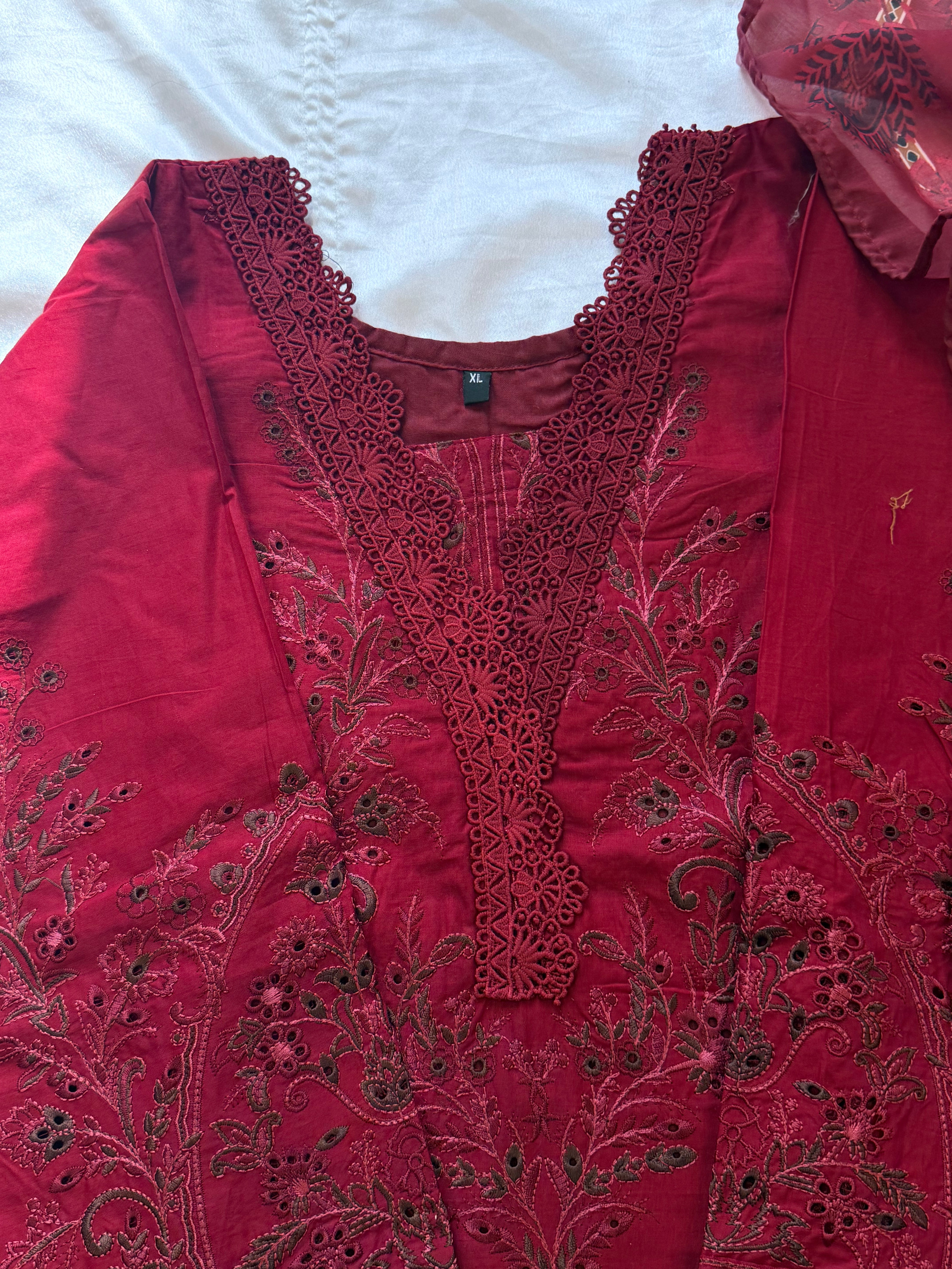 HANIA MAROON READYMADE SUIT