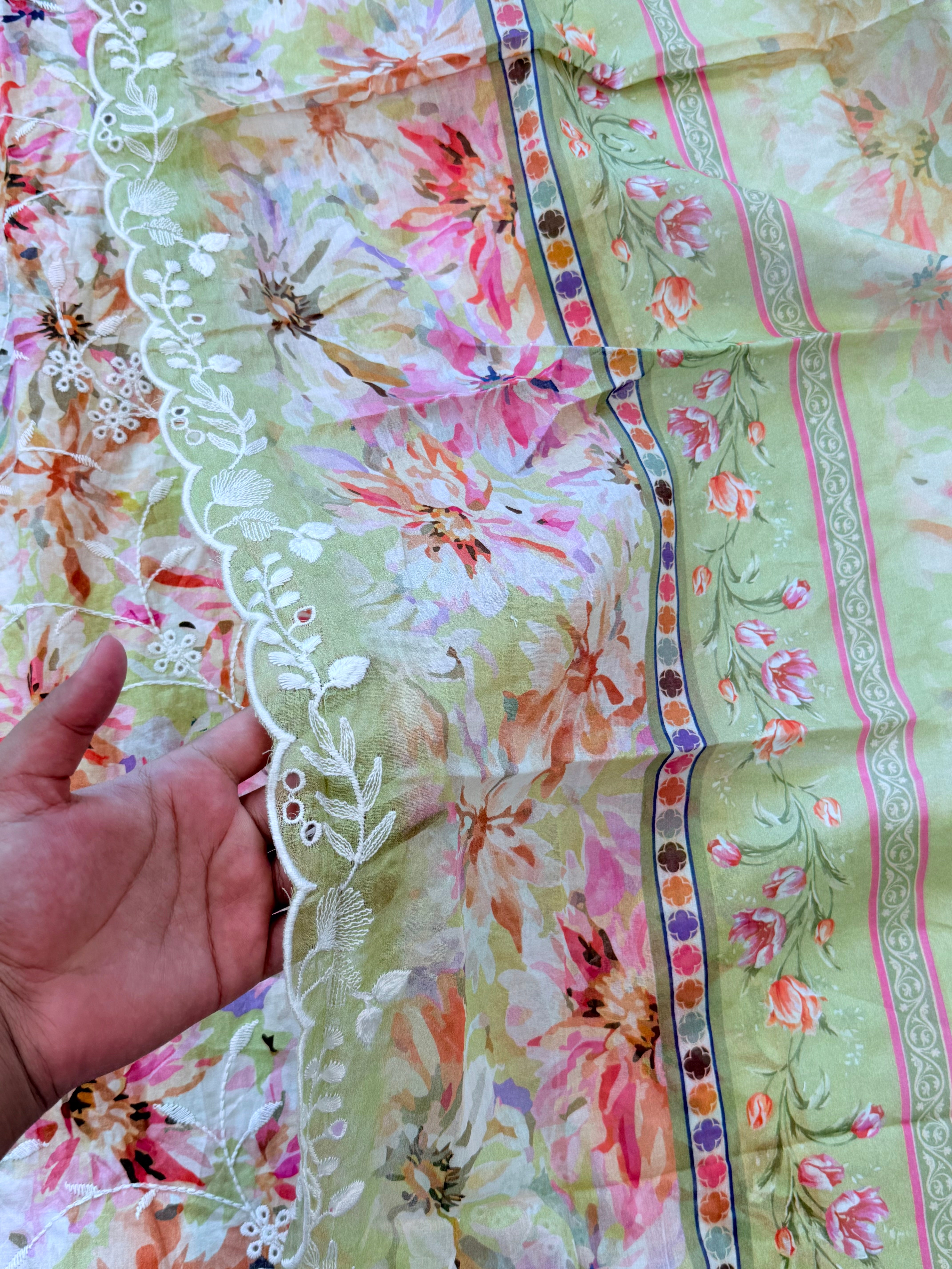 IZNIK LAWN EMBROIDERY SUIT 4