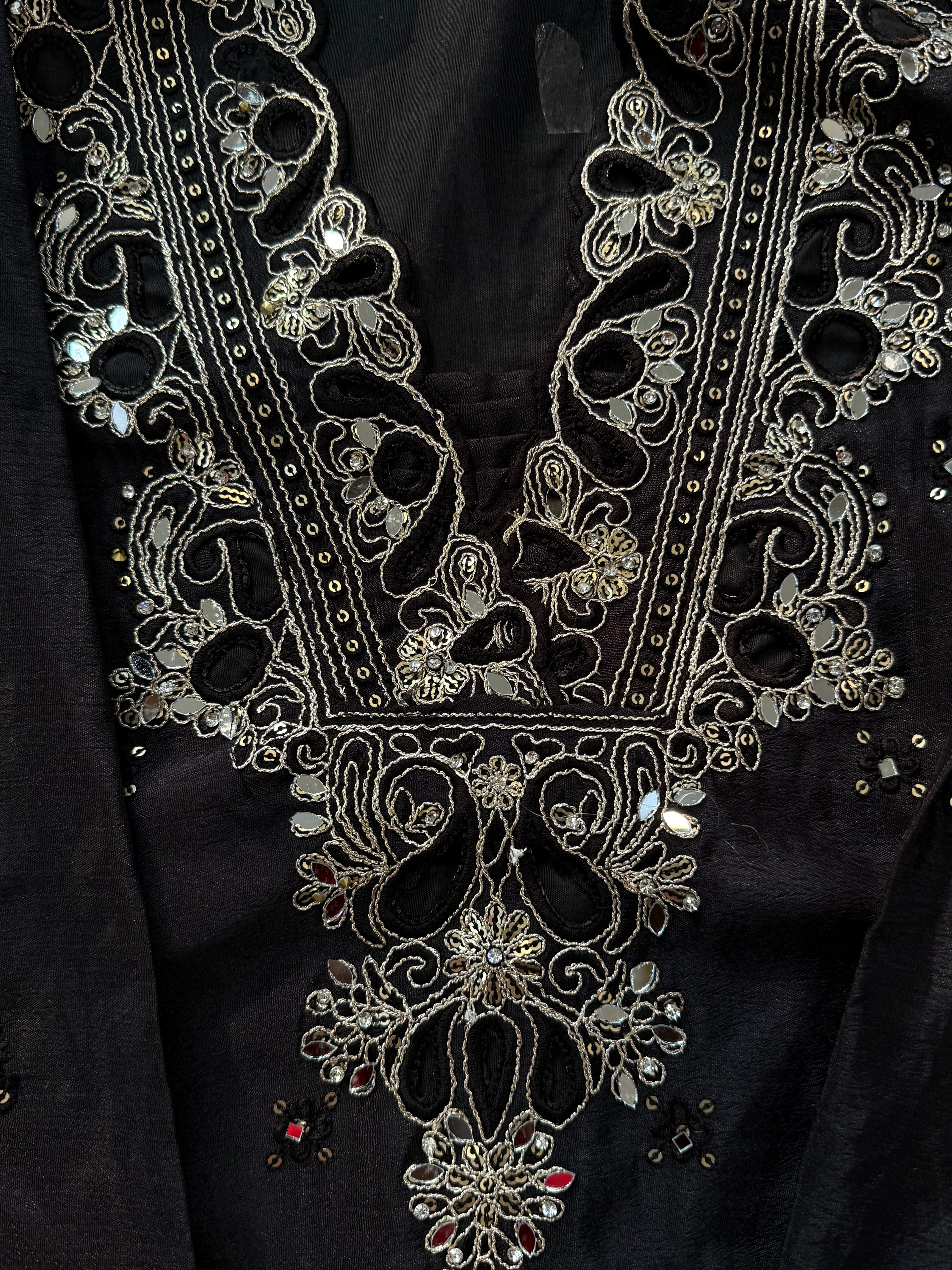 CHINNON SILK READYMADE EMBROIDERY SUIT 977 Q