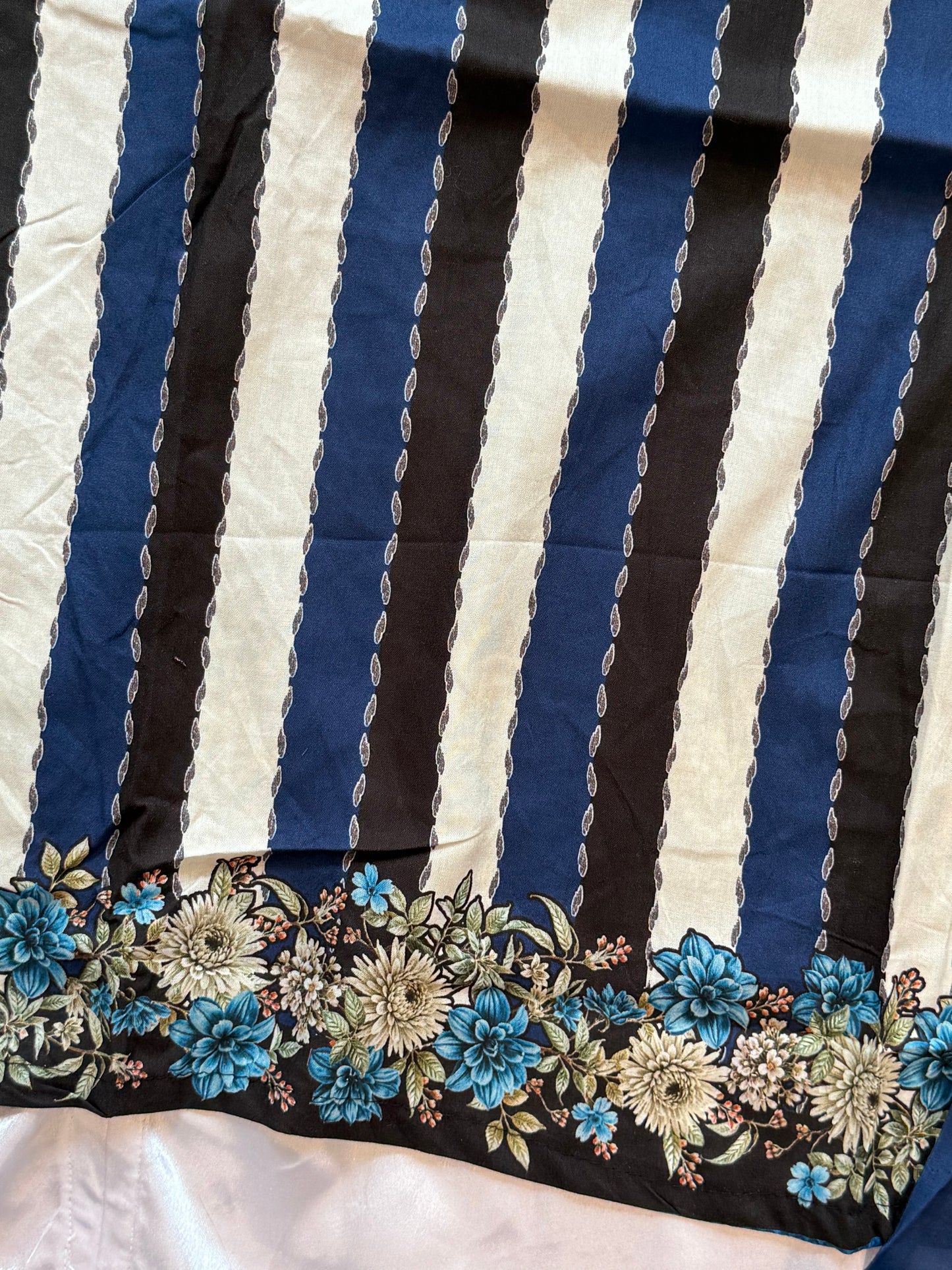 AZAA COTTON EMBROIDERY SUIT 4 Q