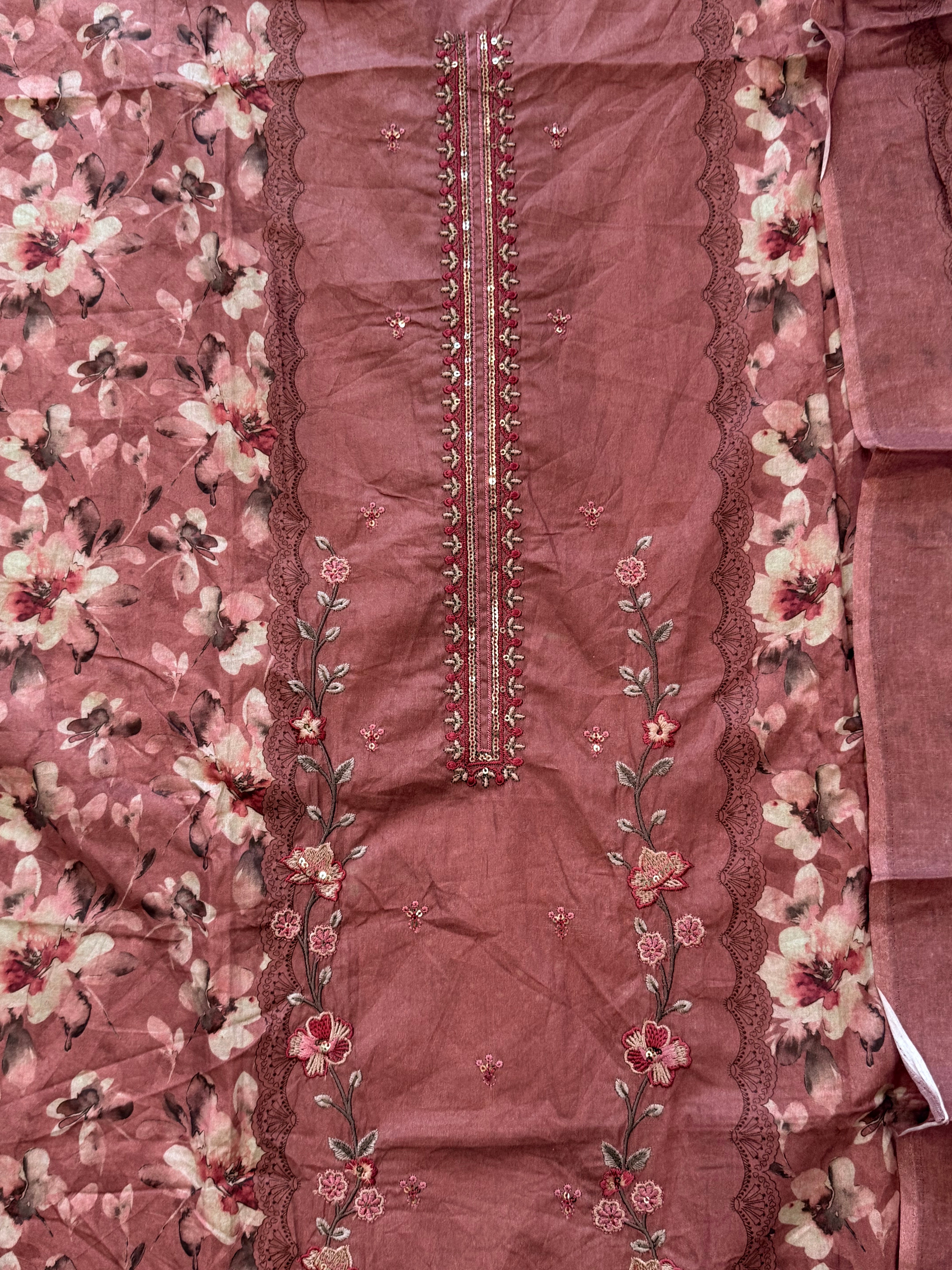 MAZDAR LAWN EMBROIDERY SUIT 4 Q