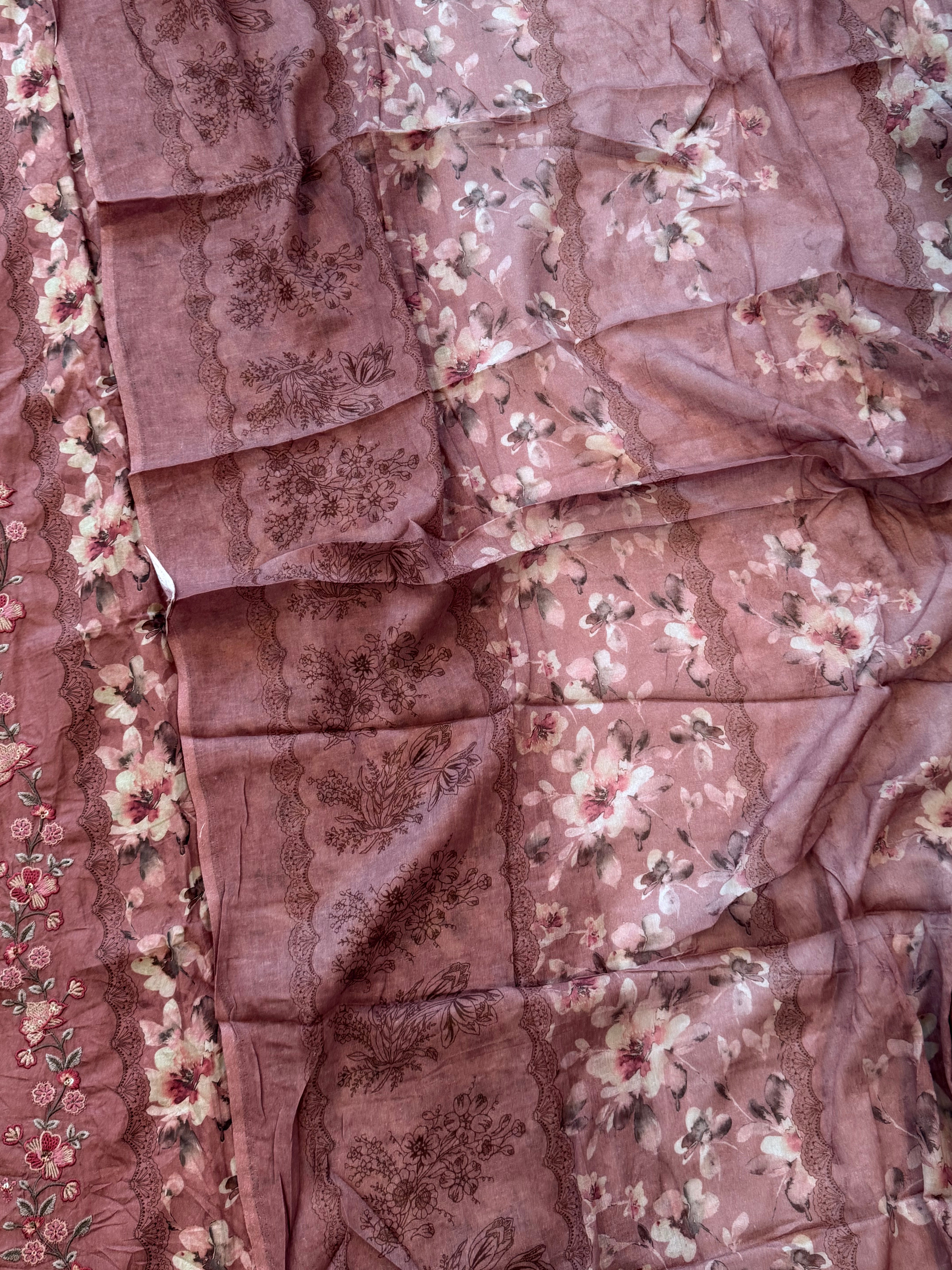 MAZDAR LAWN EMBROIDERY SUIT 4 Q