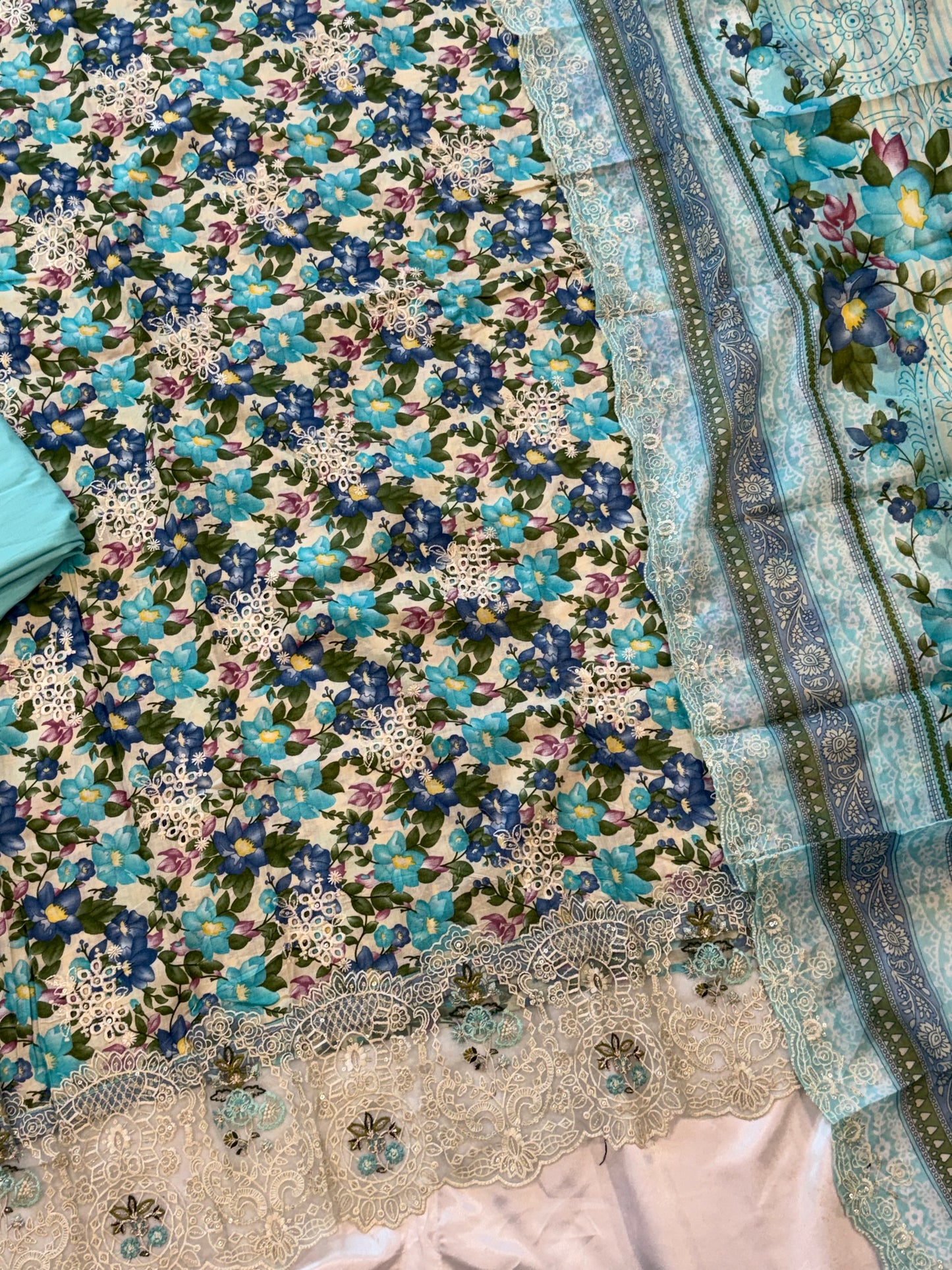 FIZA CHIKANKARI PATCH  SUIT 2 Q