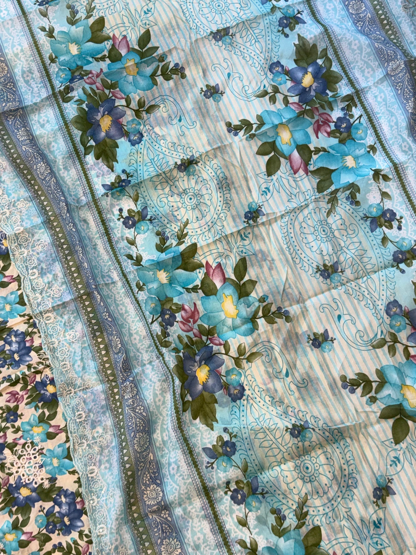 FIZA CHIKANKARI PATCH  SUIT 2 Q