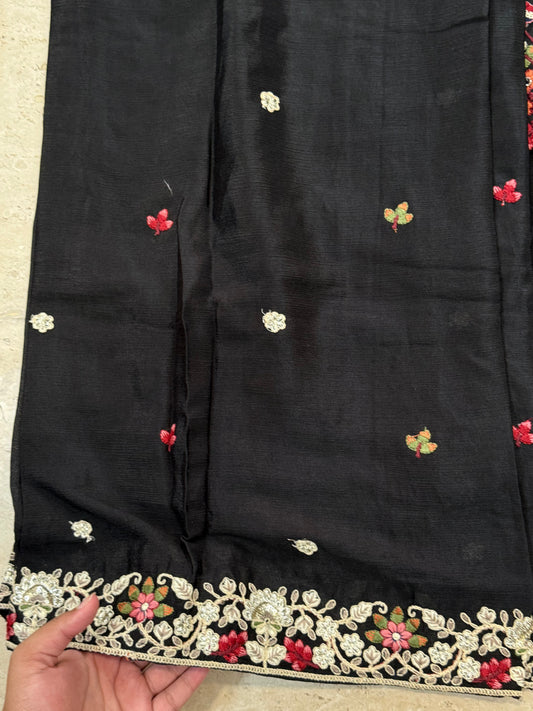 PARO SHIFFON HANDWORK SUIT 22 Q