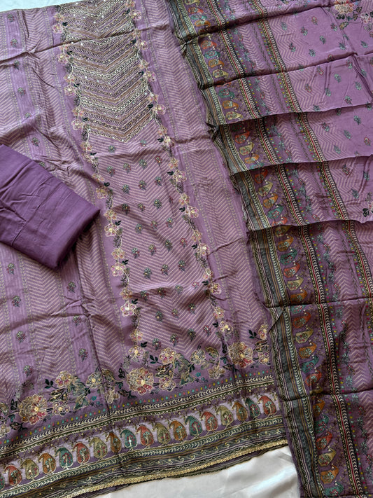 MUSLIN EMBROIDERY SUIT 232 A Q