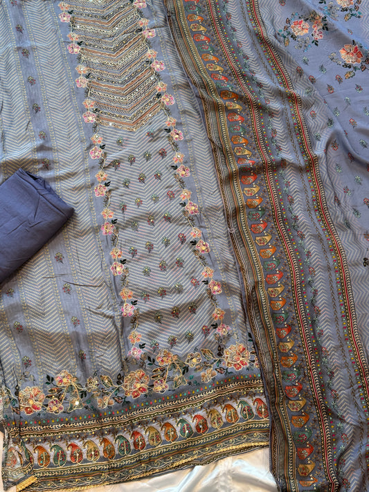 MUSLIN EMBROIDERY SUIT 232 B Q