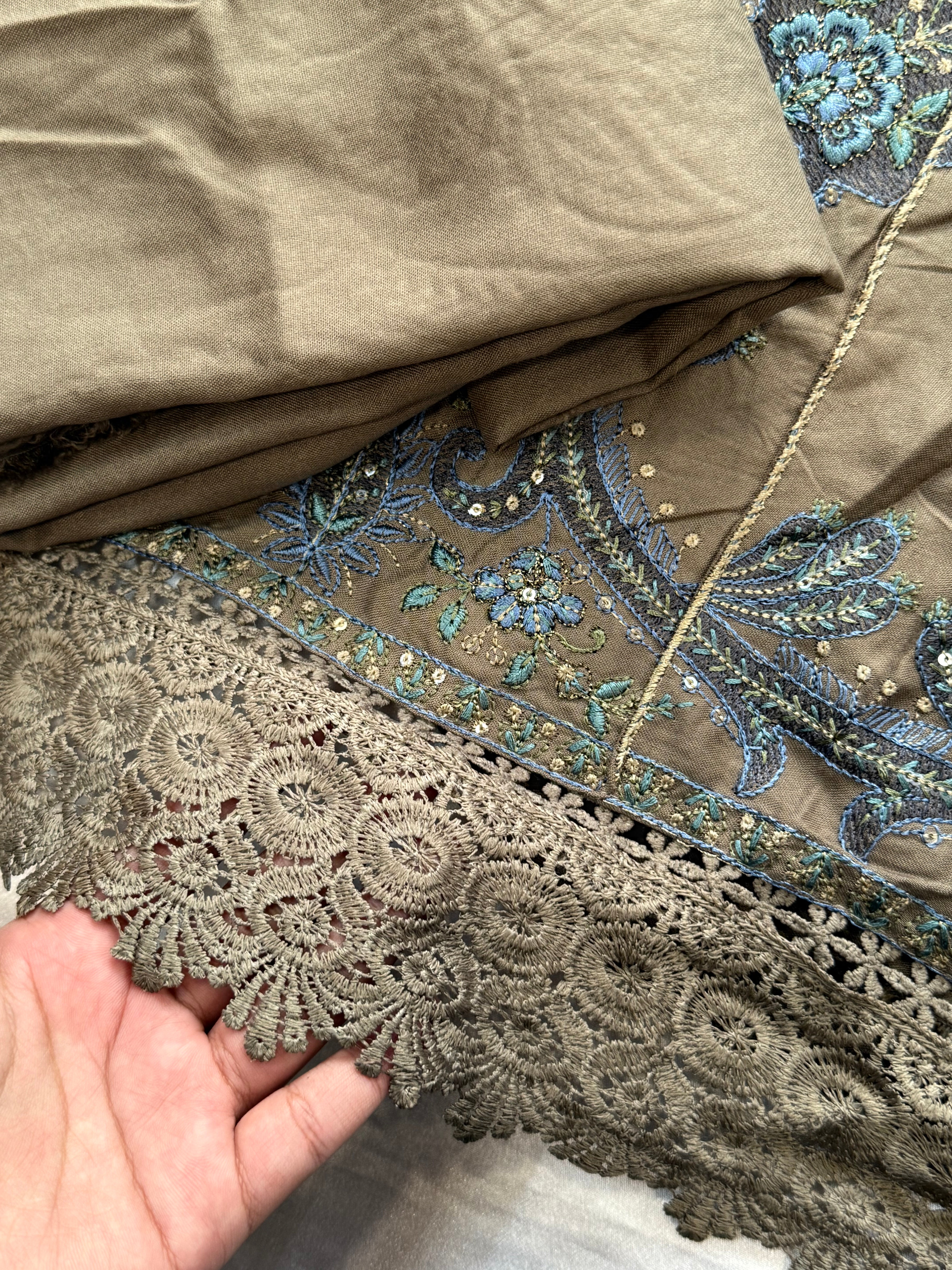 MARIA B RAYON EMBROIDERY SUIT 4