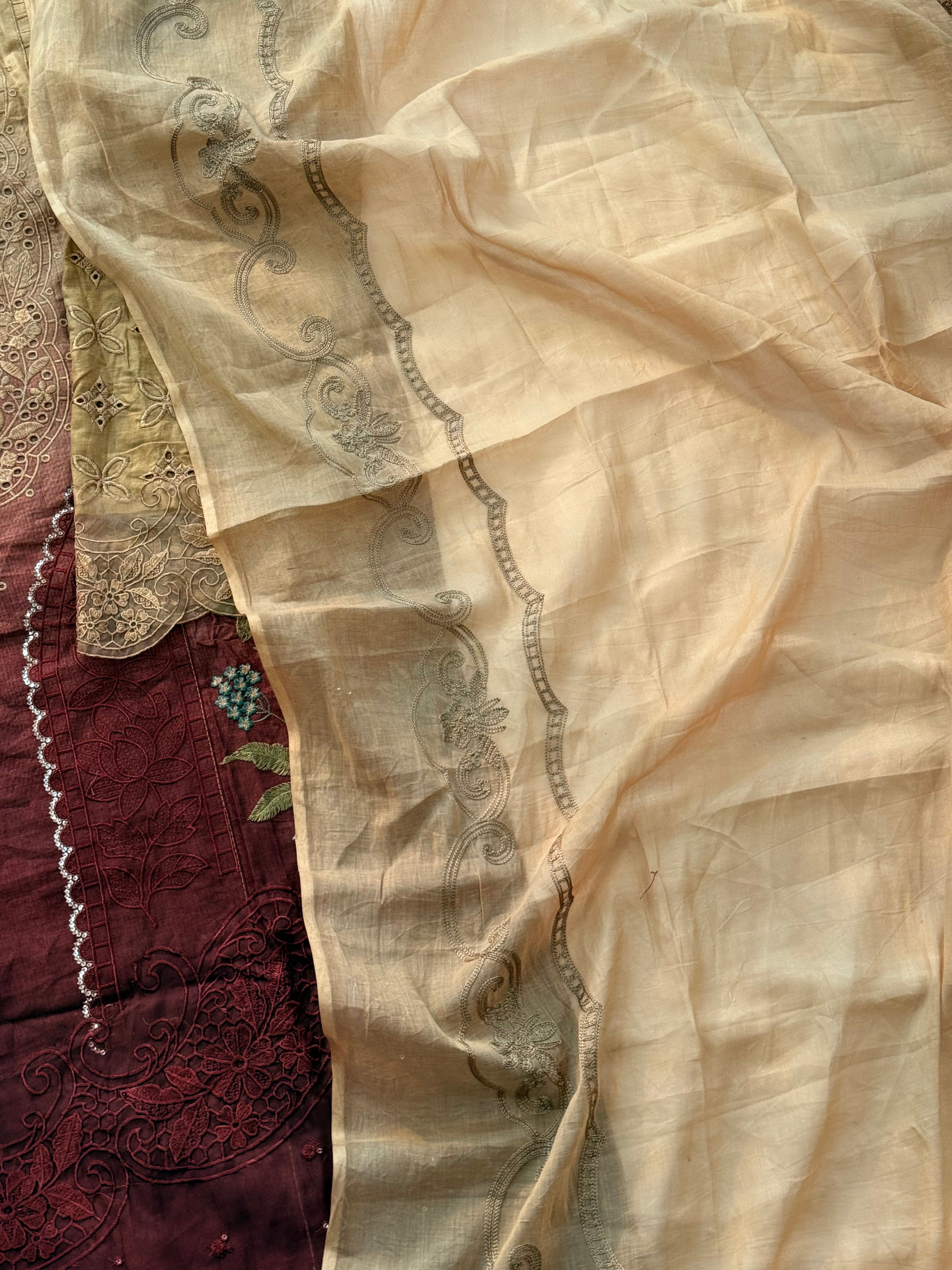 DS COTTON EMBROIDERY PATCH SUIT 1