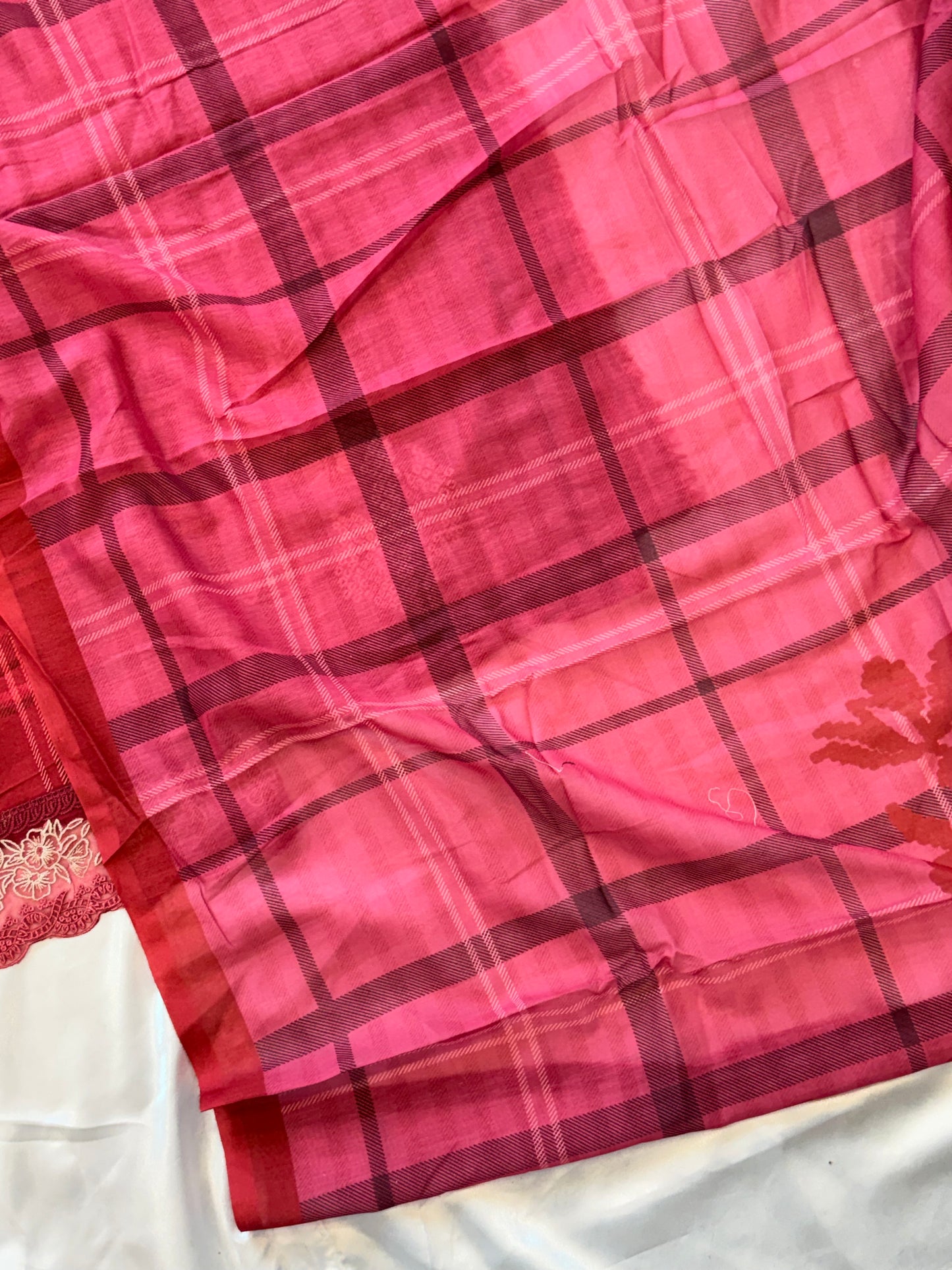 SVA LAWN EMBROIDER SUIT 6 Q