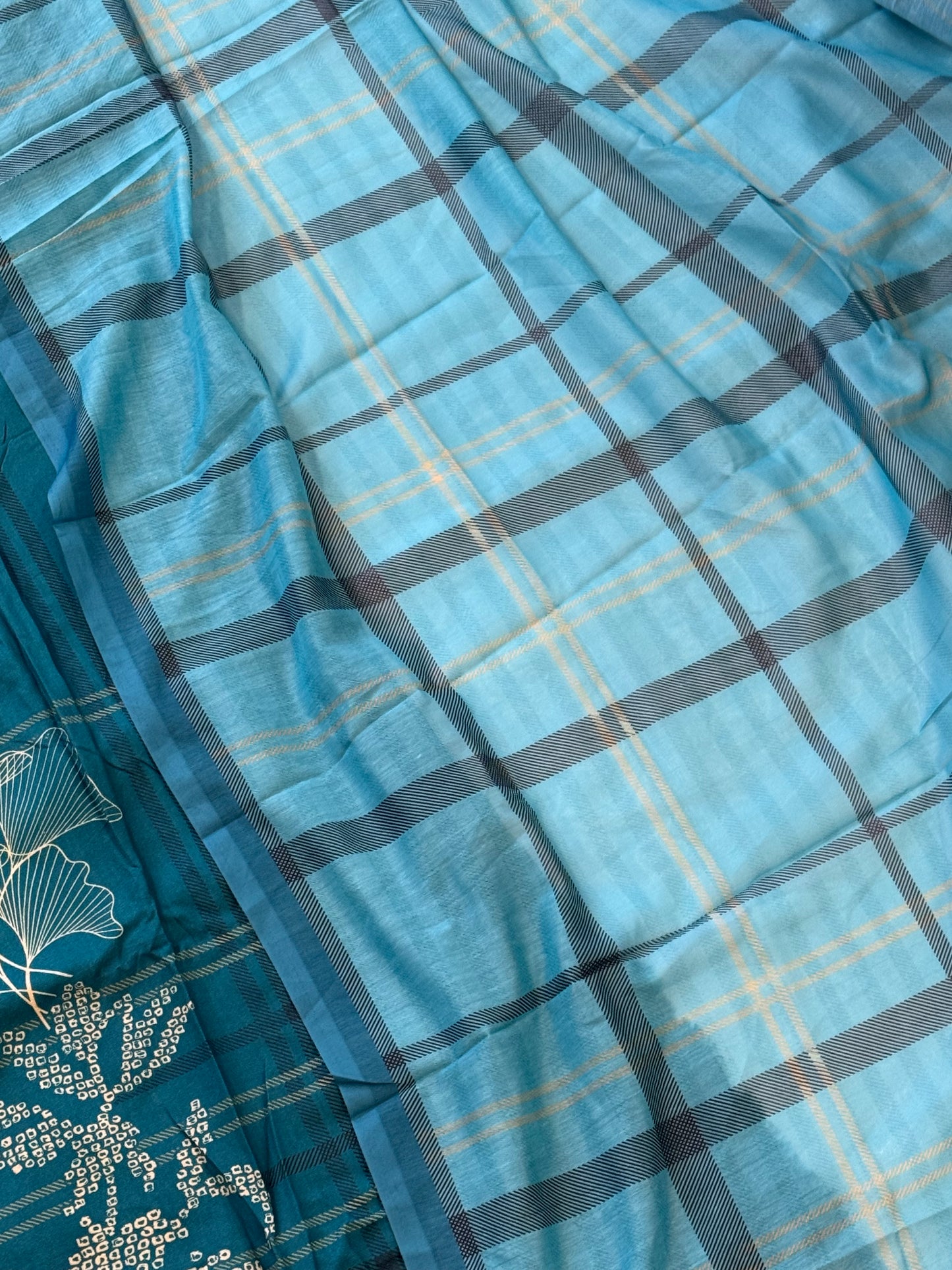 SVA LAWN EMBROIDER SUIT 4 Q