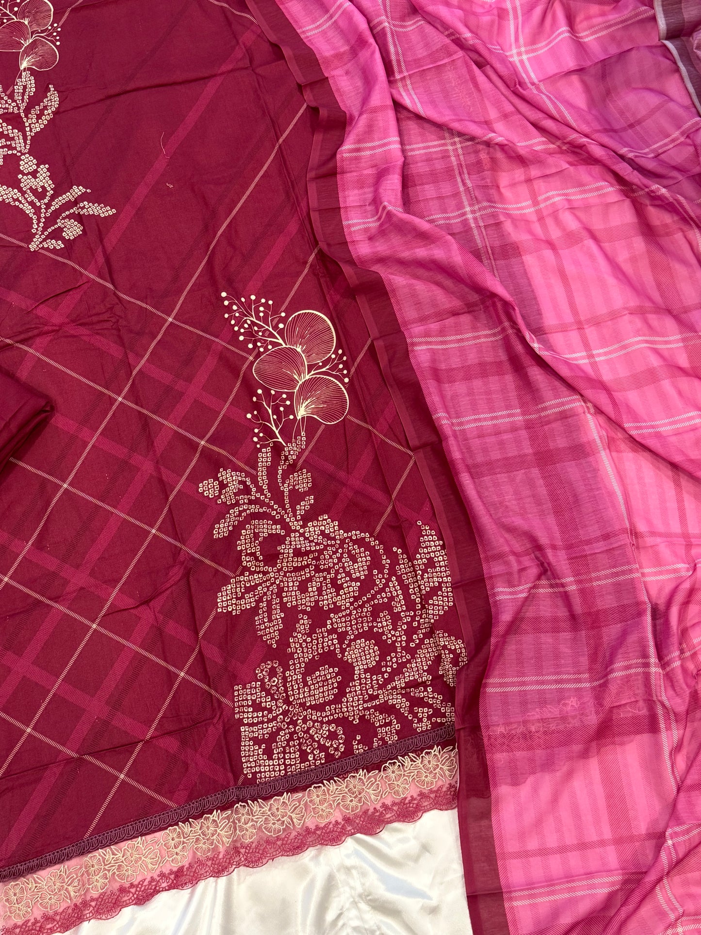 SVA LAWN EMBROIDER SUIT 3 Q