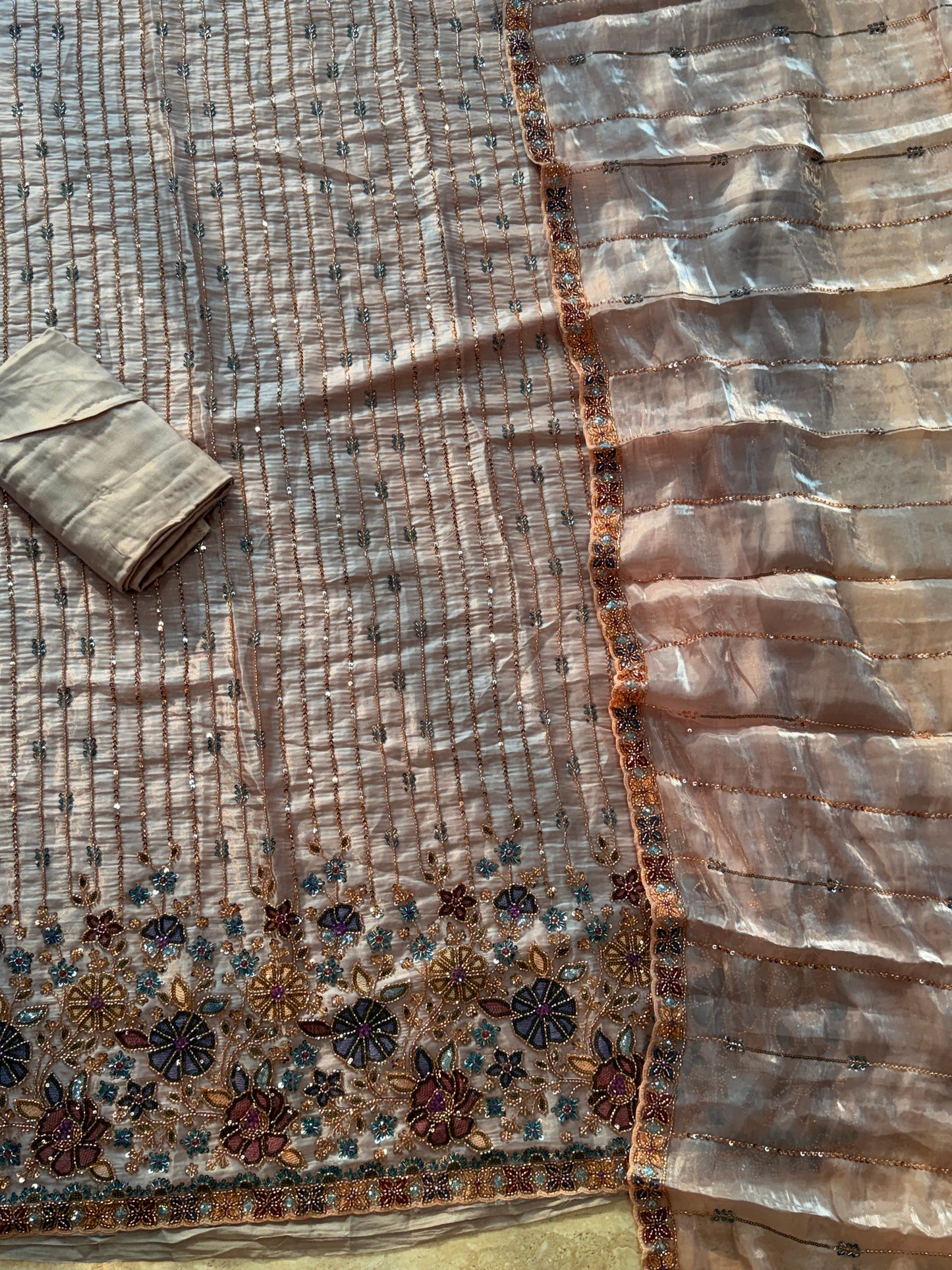 ZARQASH HAND WORK SUIT 17 Q