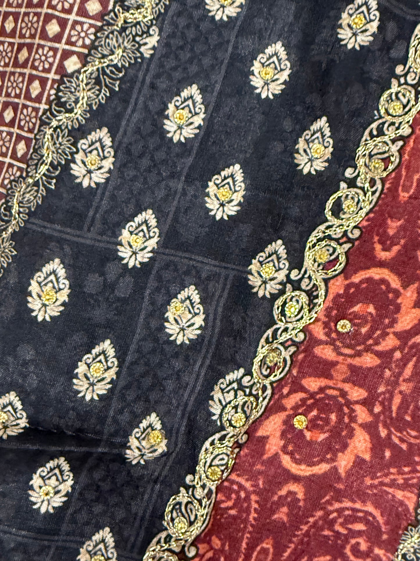 MUMTAZ MUSLIN EMBROIDERY SUIT 407 Q