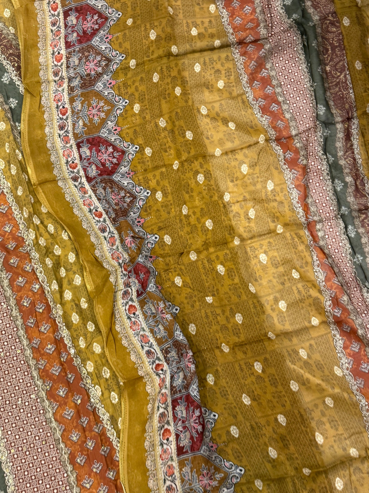 MUMTAZ MUSLIN EMBROIDERY SUIT 407 Q