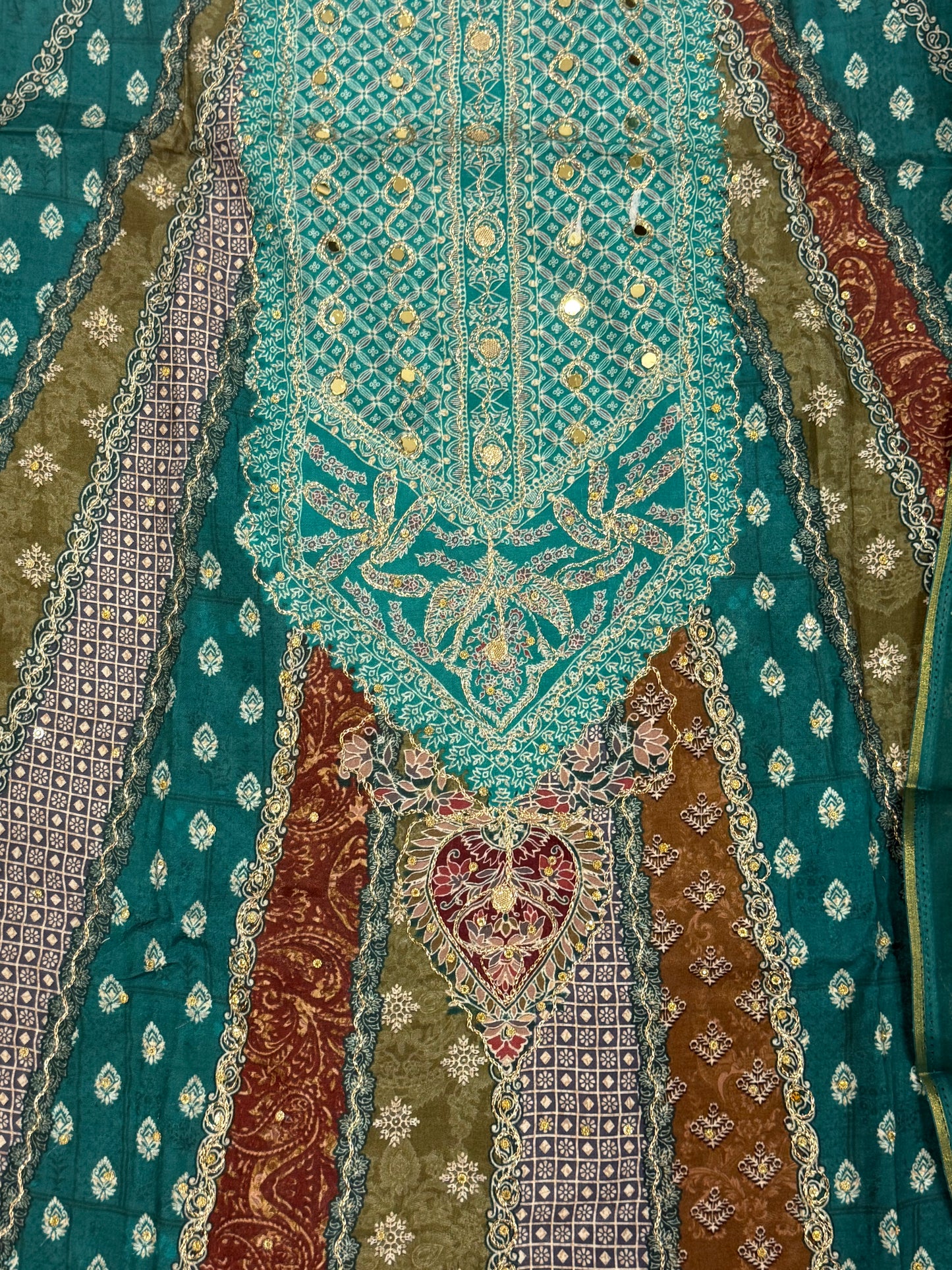 MUMTAZ MUSLIN EMBROIDERY SUIT 407 Q