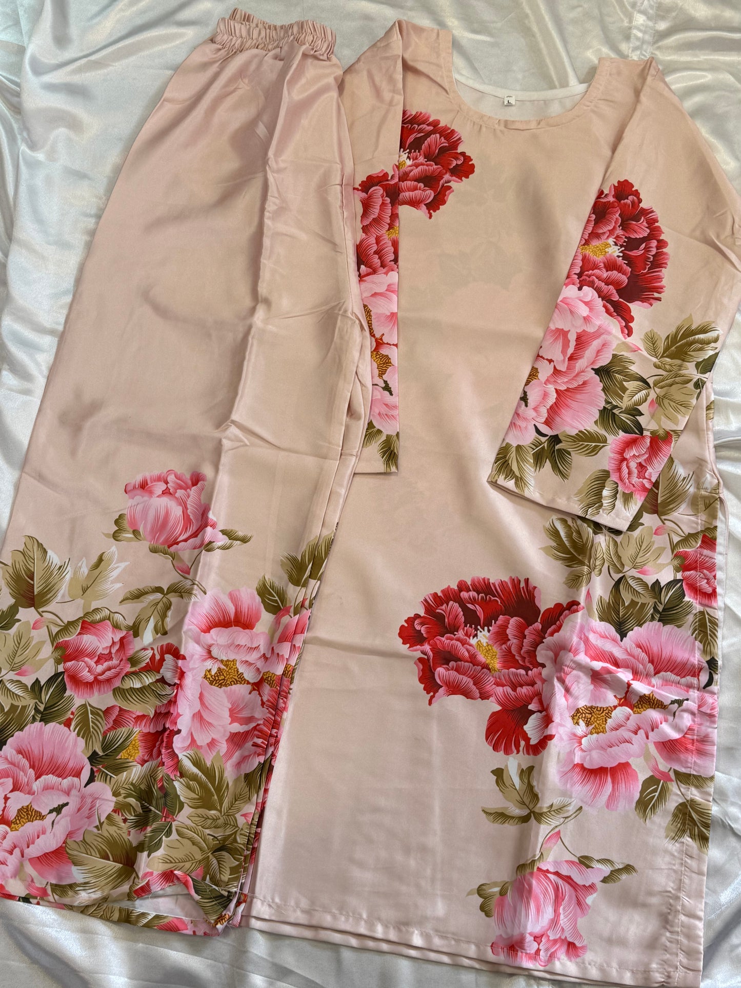 HANIA PEACH CO-ORD READYMADE Q