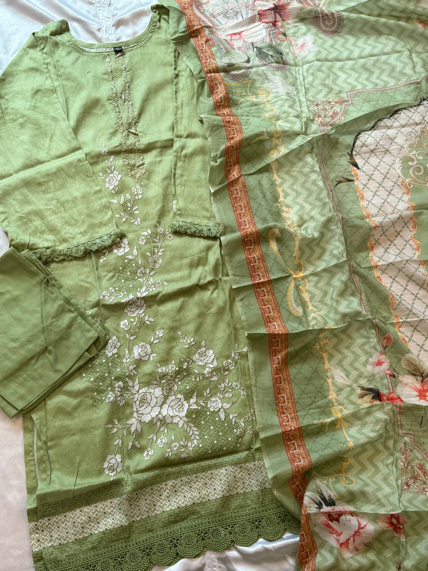 SHAMIANA GREEN LAWN SUIT 2 Q