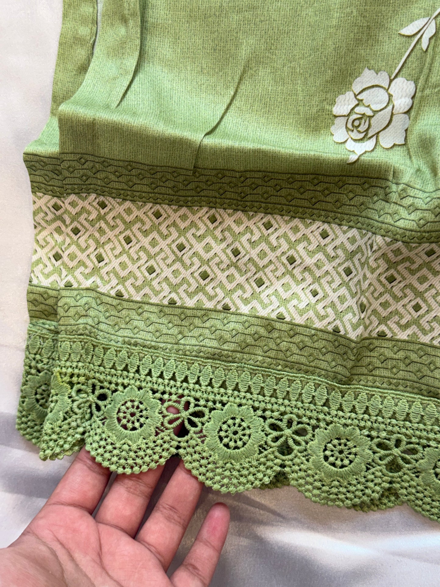 SHAMIANA GREEN LAWN SUIT 2 Q