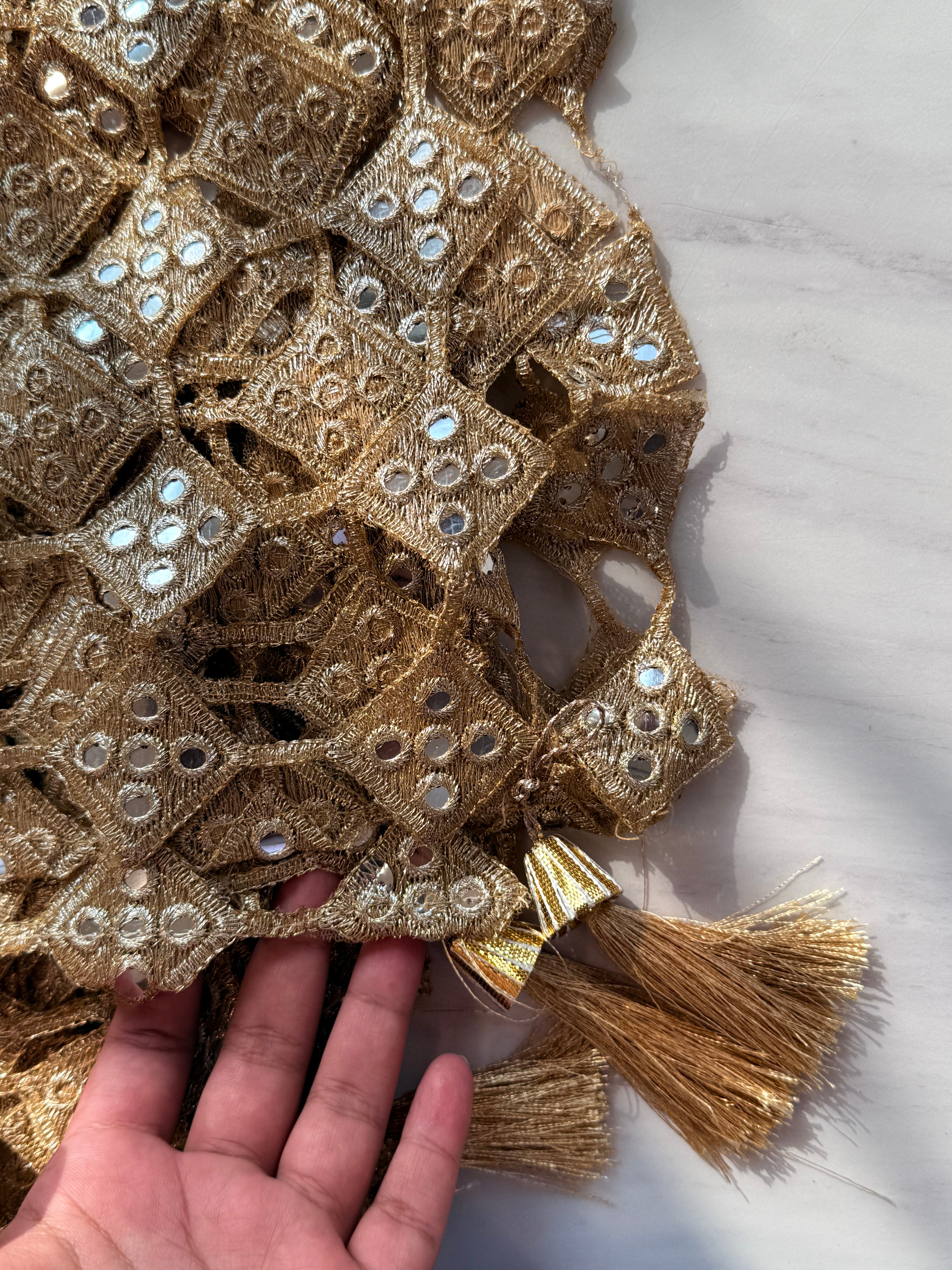 HANIA MIRROR JAAL DUPATTA Q