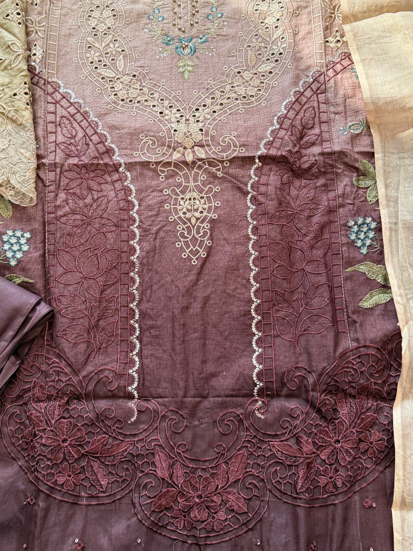 DS COTTON EMBROIDERY PATCH SUIT 4  Q