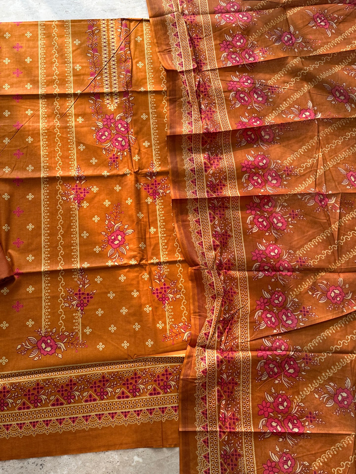 PURE COTTON PRINTED SUIT 4 Q