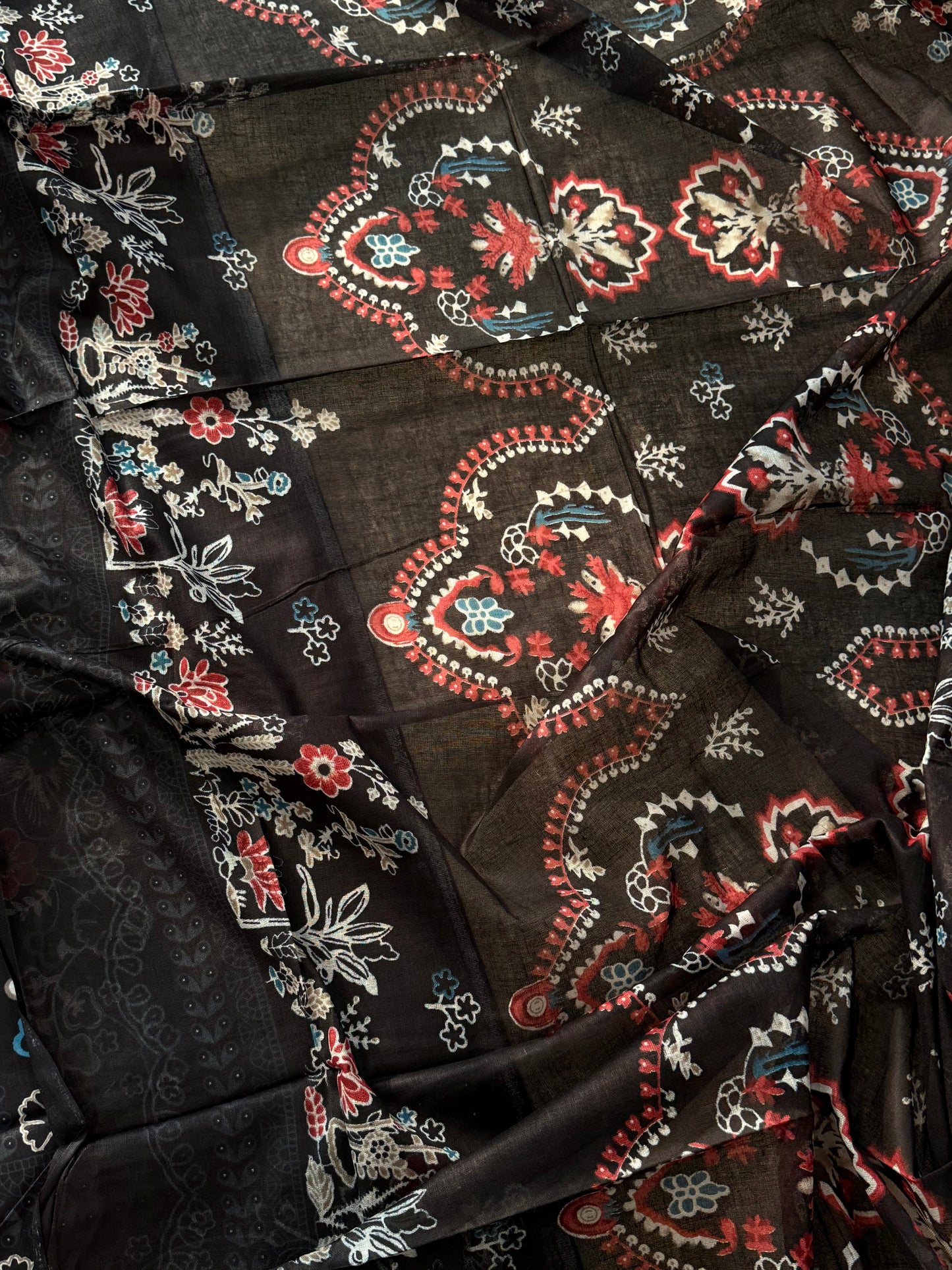 PURE COTTON PRINTED SUIT 5 Q