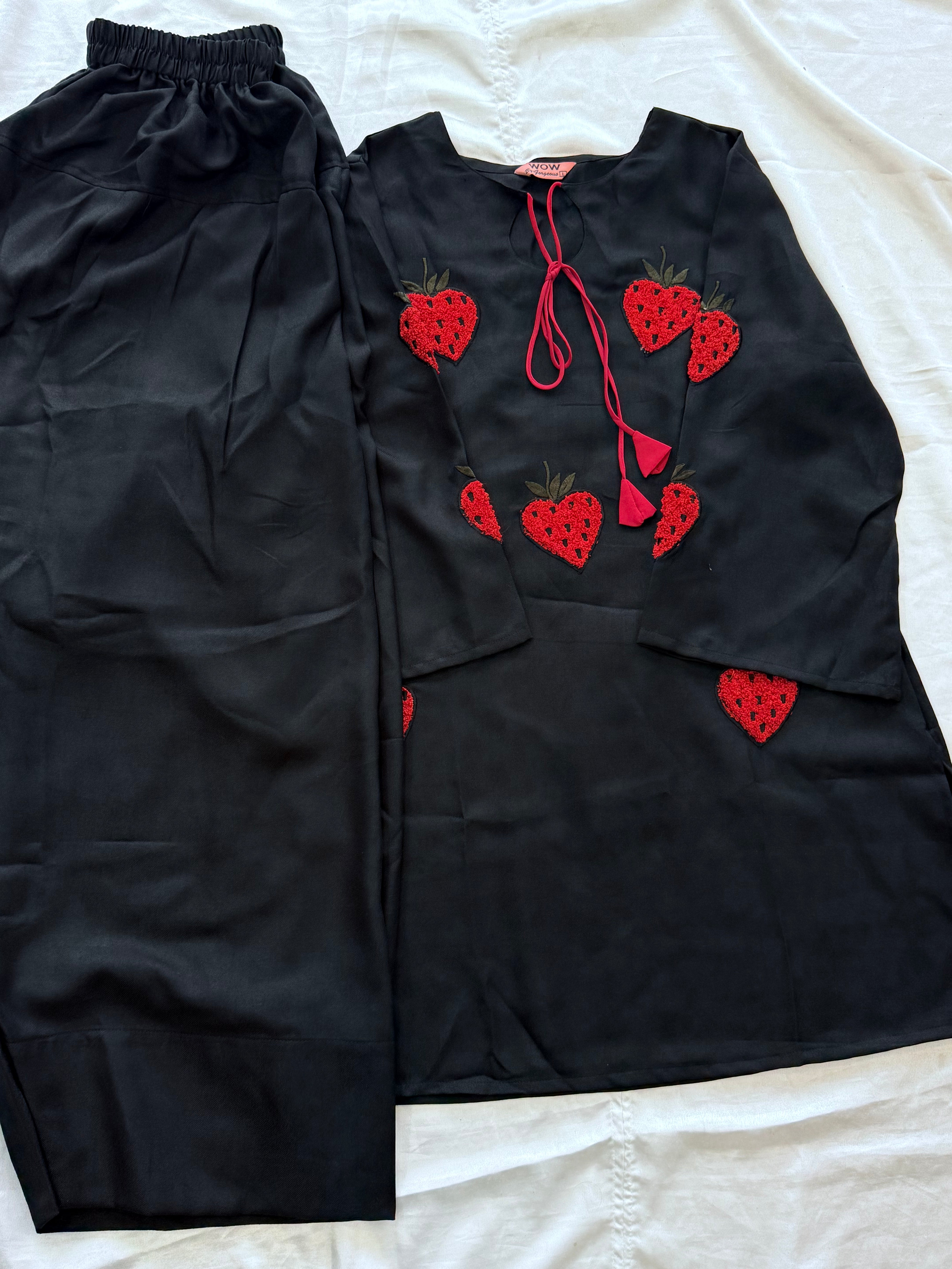 STRAWBERRY COTTON FARSHI SUIT