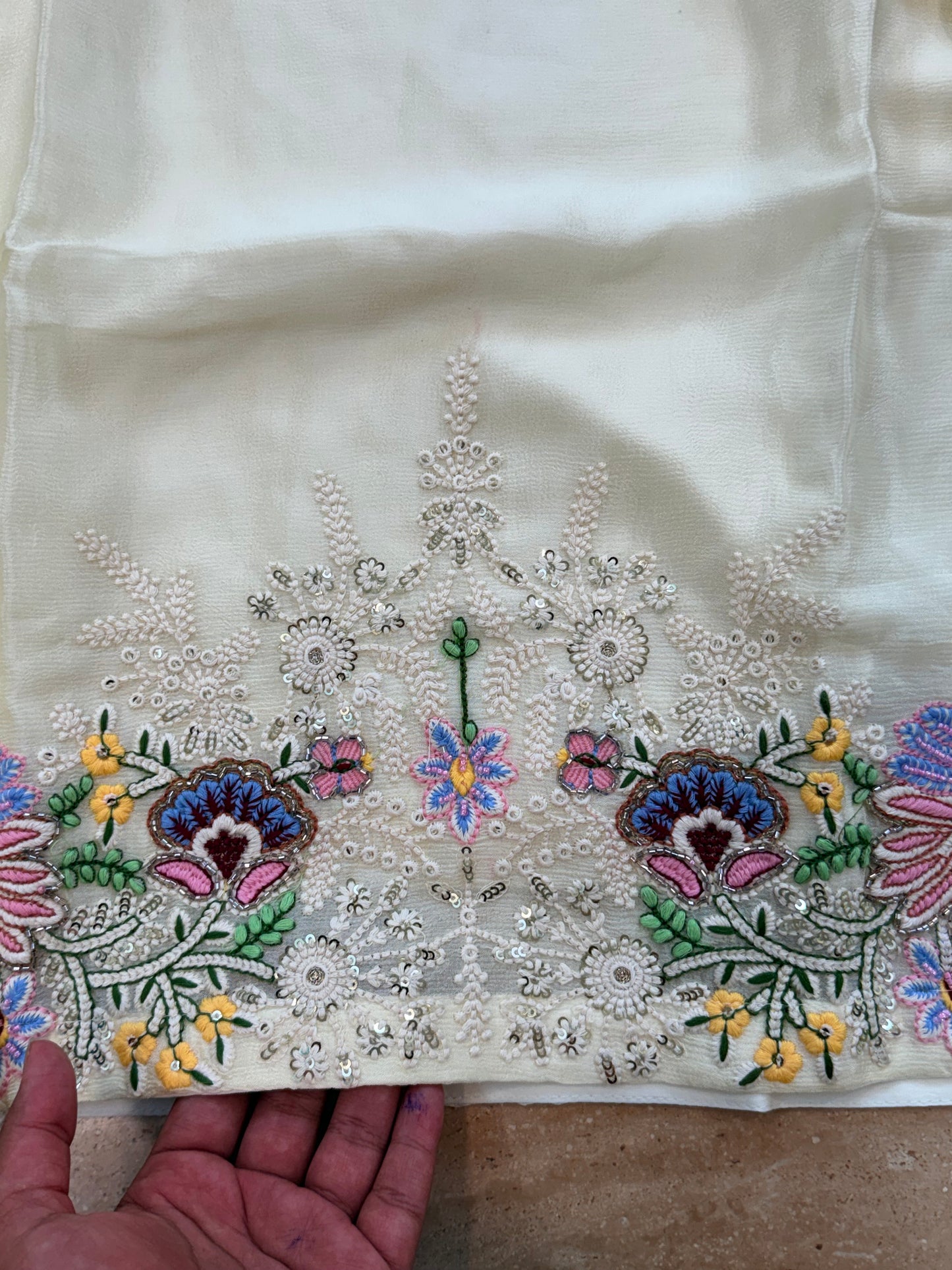 PARO SHIFFON GARARA SUIT 27