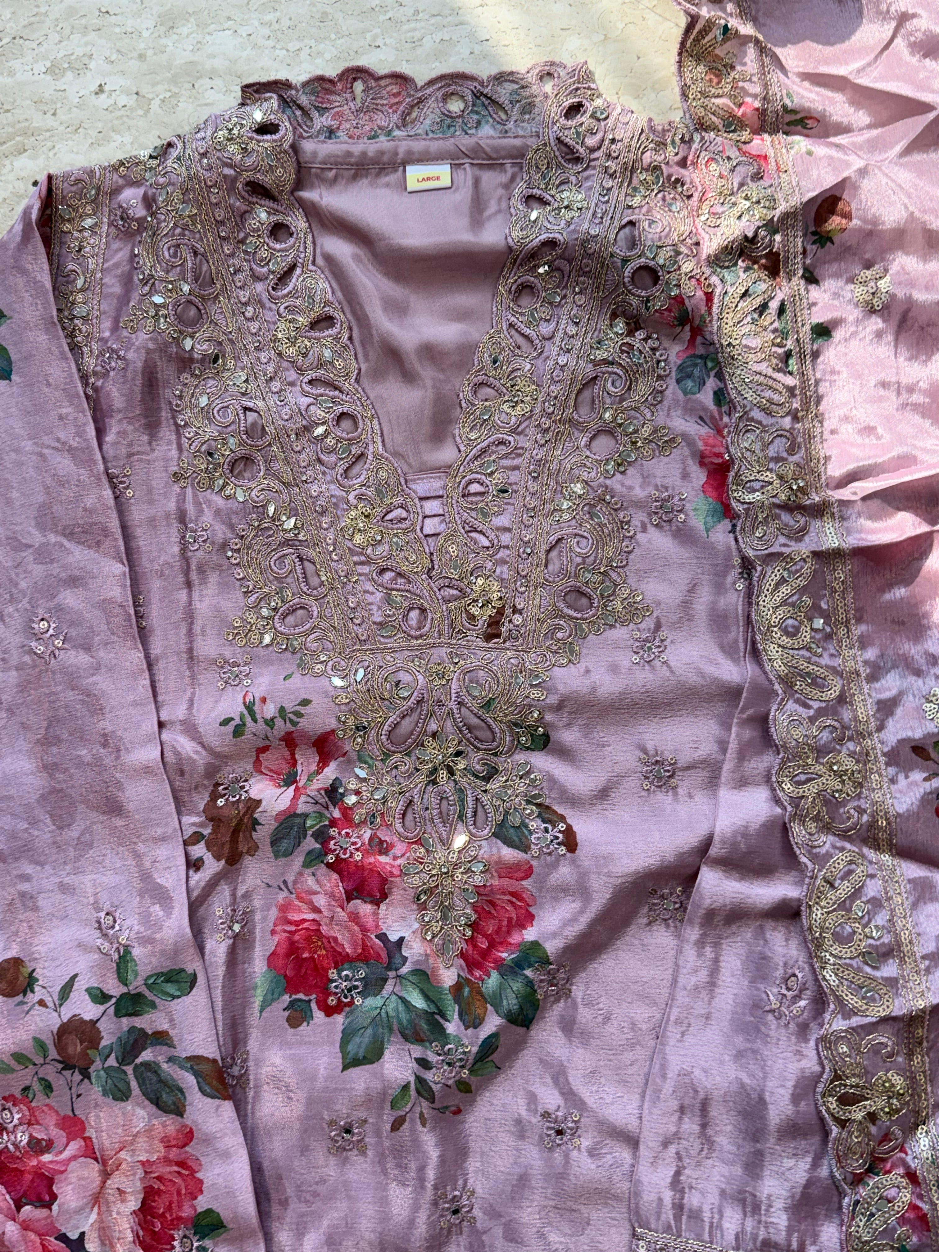 CHINNON SILK READYMADE EMBROIDERY SUIT 977 Q
