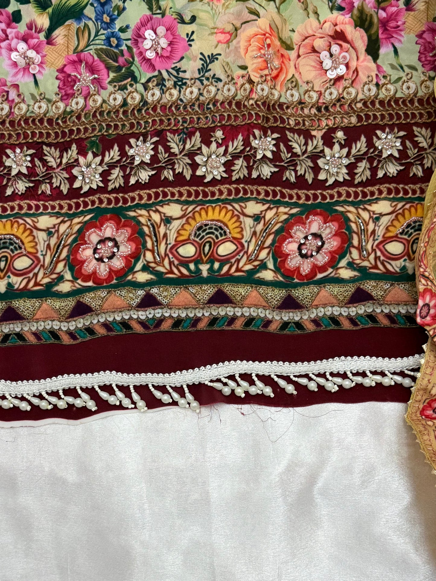 NAZAKAT CREPE EMBROIDERY SUIT Q
