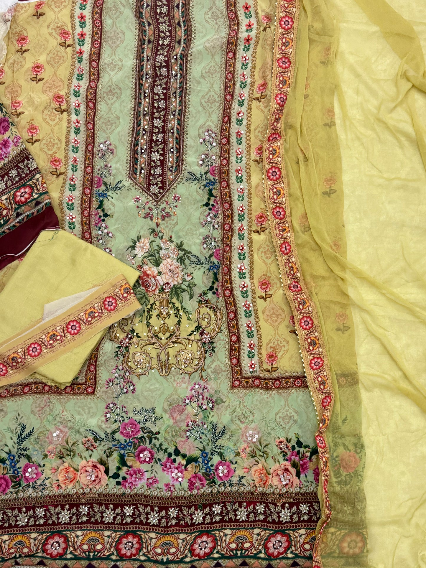 NAZAKAT CREPE EMBROIDERY SUIT Q