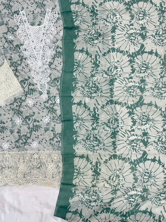 HANIA CHIKANKARI PATCH  SUIT Q