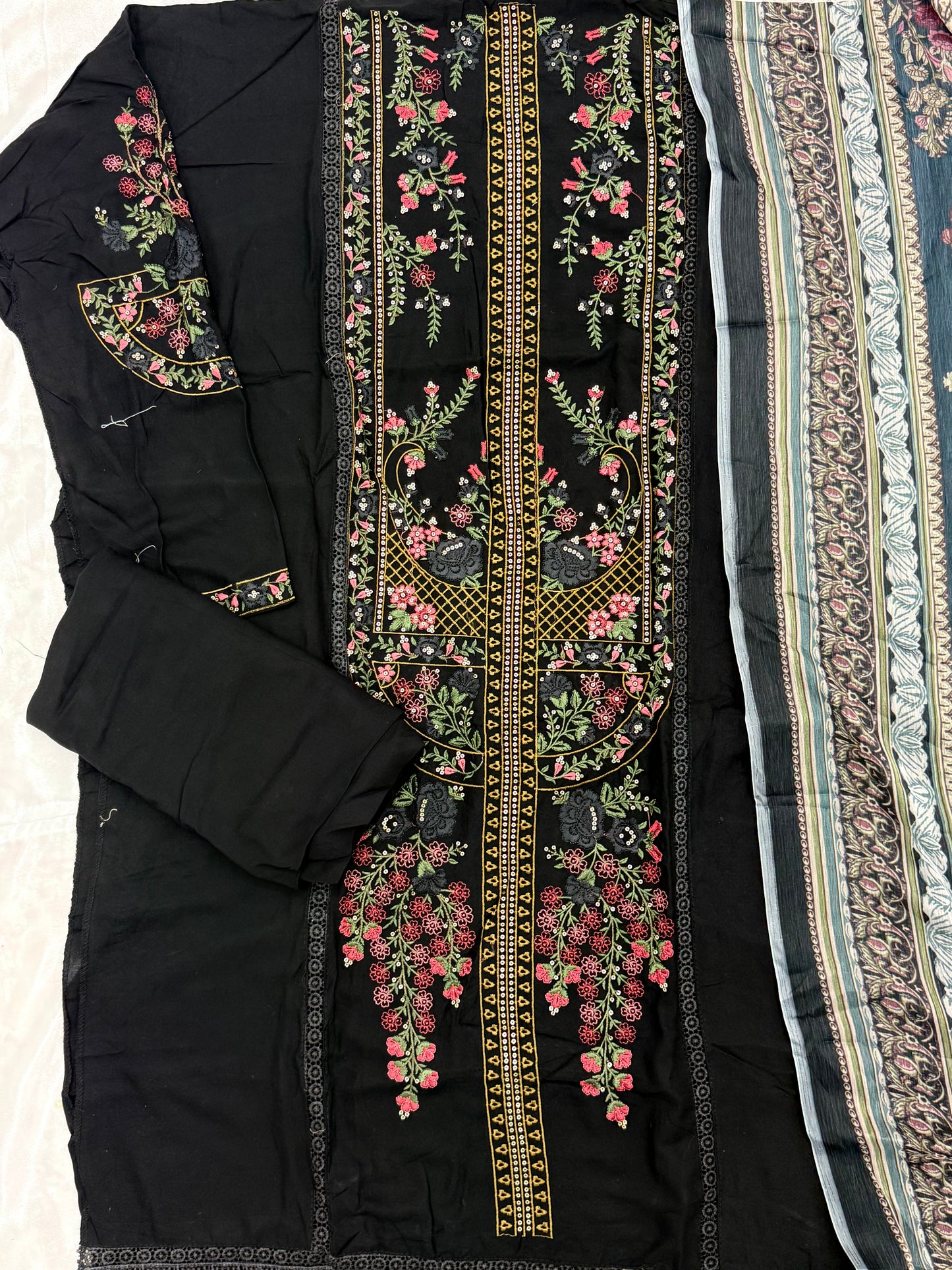 MARIA B RAYON EMBROIDERY SUIT Q