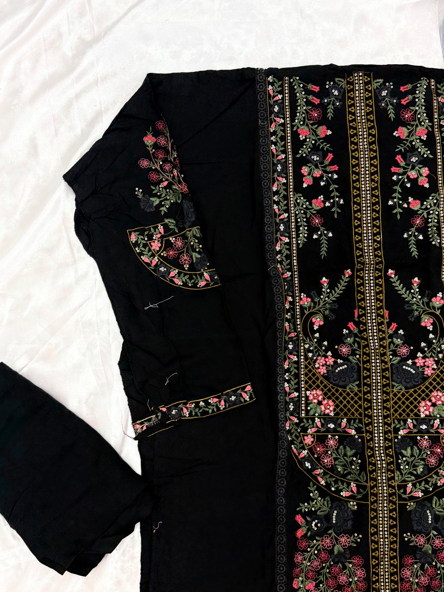 MARIA B RAYON EMBROIDERY SUIT Q