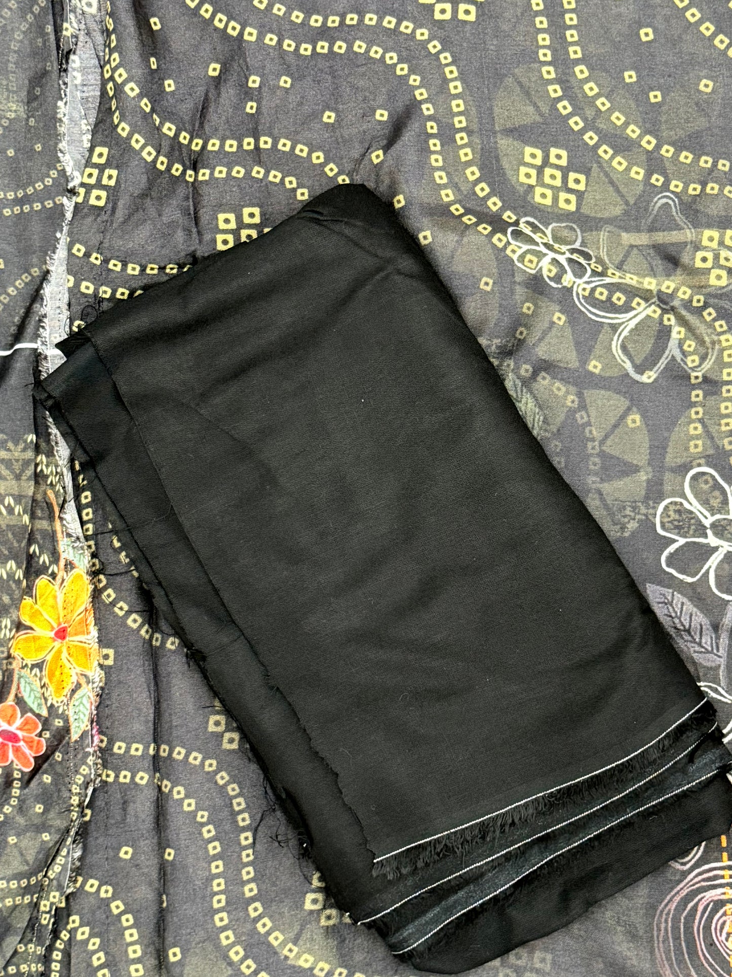 MUSLIN HAND EMBROIDERY SUIT