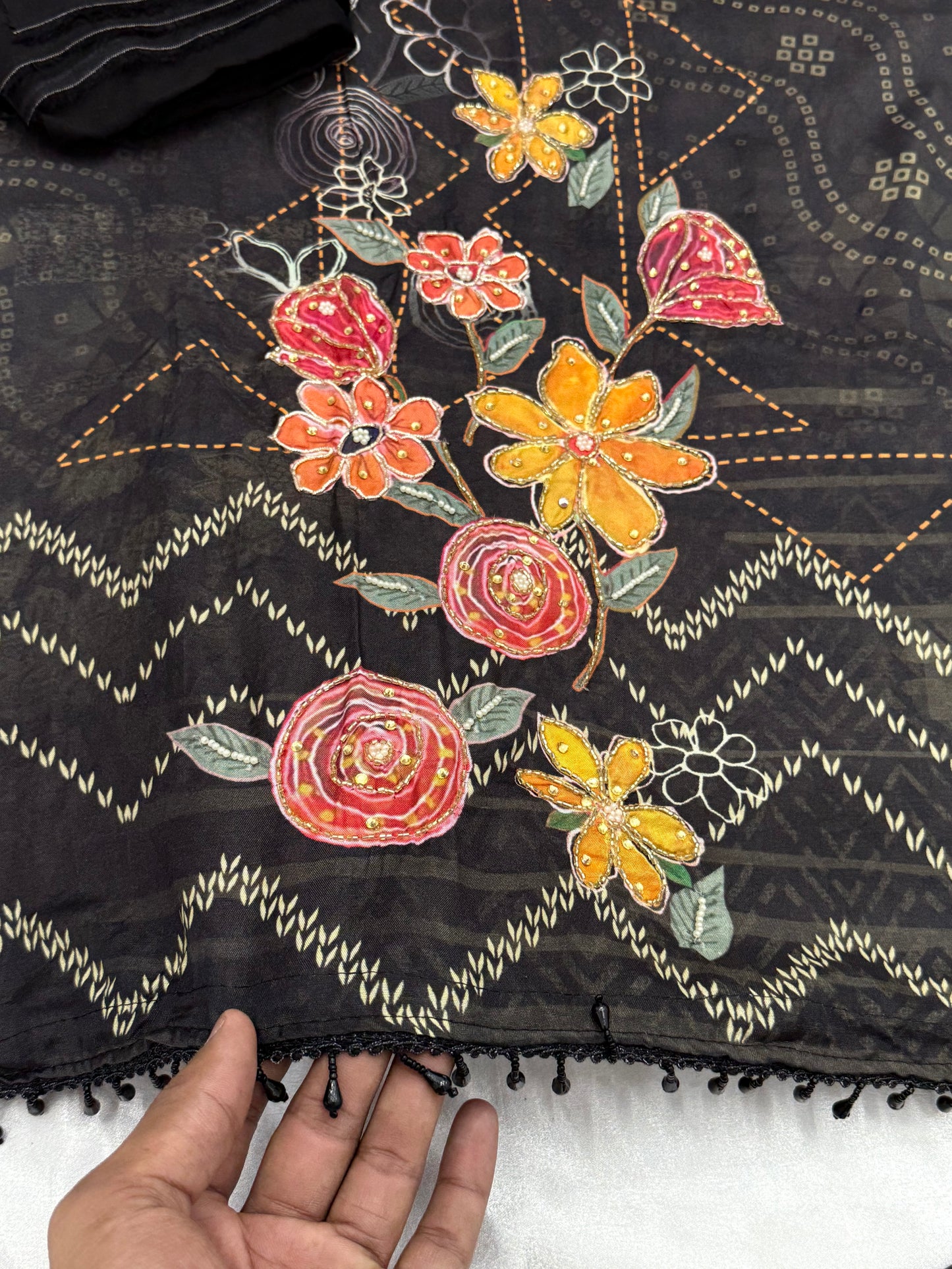 MUSLIN HAND EMBROIDERY SUIT